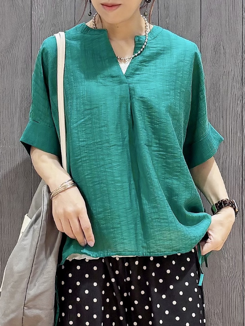 meiさんの「SHOO･LA･RUE｜【高レビュー/体型カバー】インせず着られる スキッパー裾リボンブラウス」を使ったコーディネート