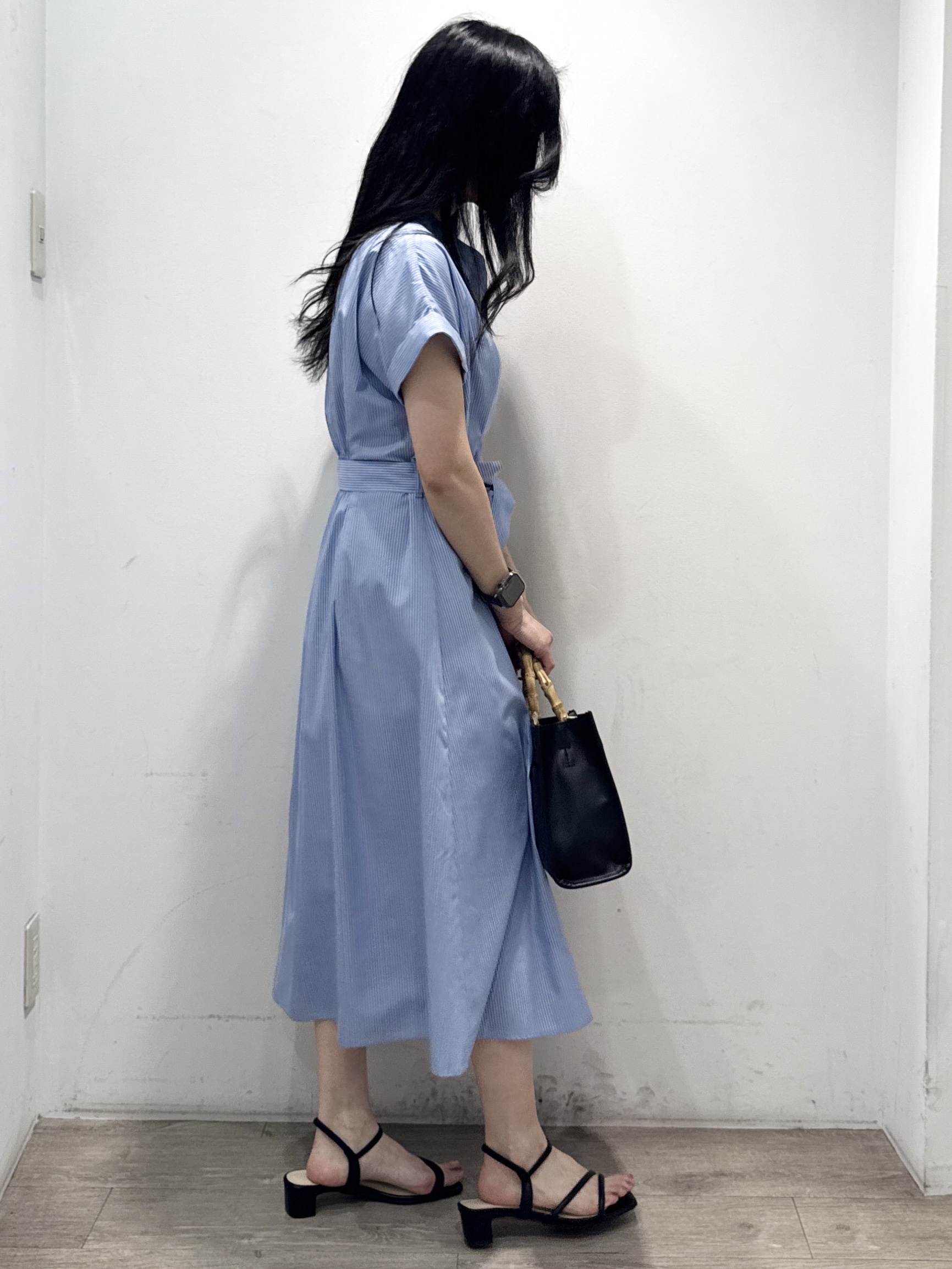 yuicciさんの「OPAQUE.CLIP｜【接触冷感／UV】ストライプタックシャツワンピース《洗濯機OK》」を使ったコーディネート