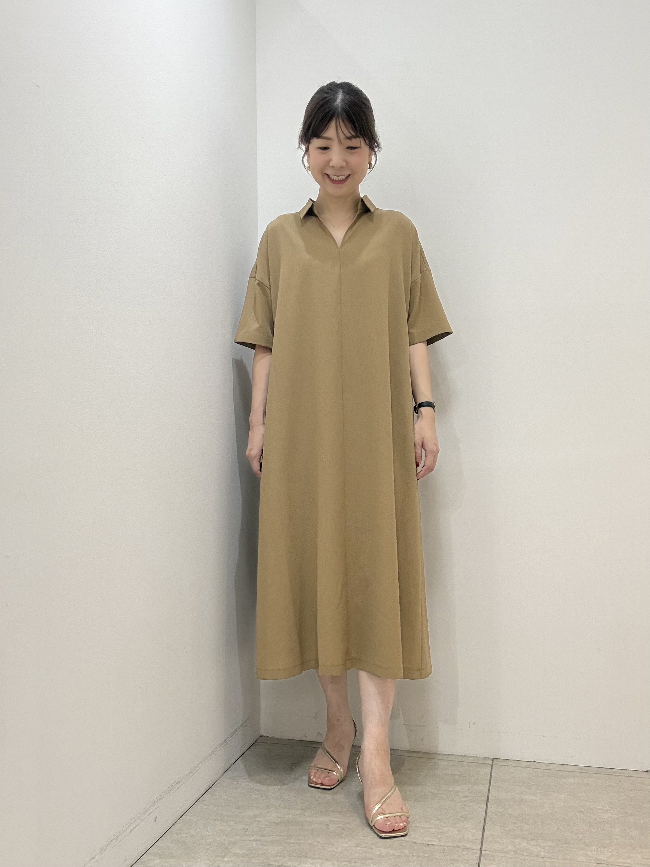 かなえさんの「UNTITLED｜【初秋も活躍/UVカット/接触冷感】エアリークールワンピース」を使ったコーディネート