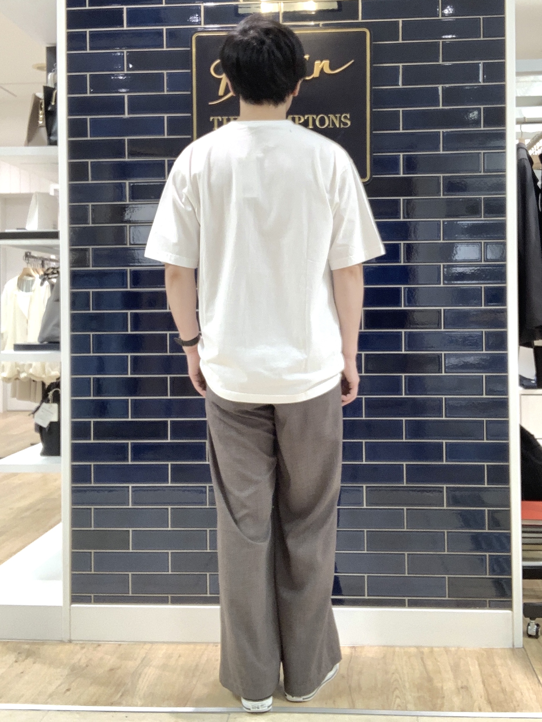 Takaさんの「Dessin｜【洗える】オーガニックコットングラフィックTシャツ」を使ったコーディネート