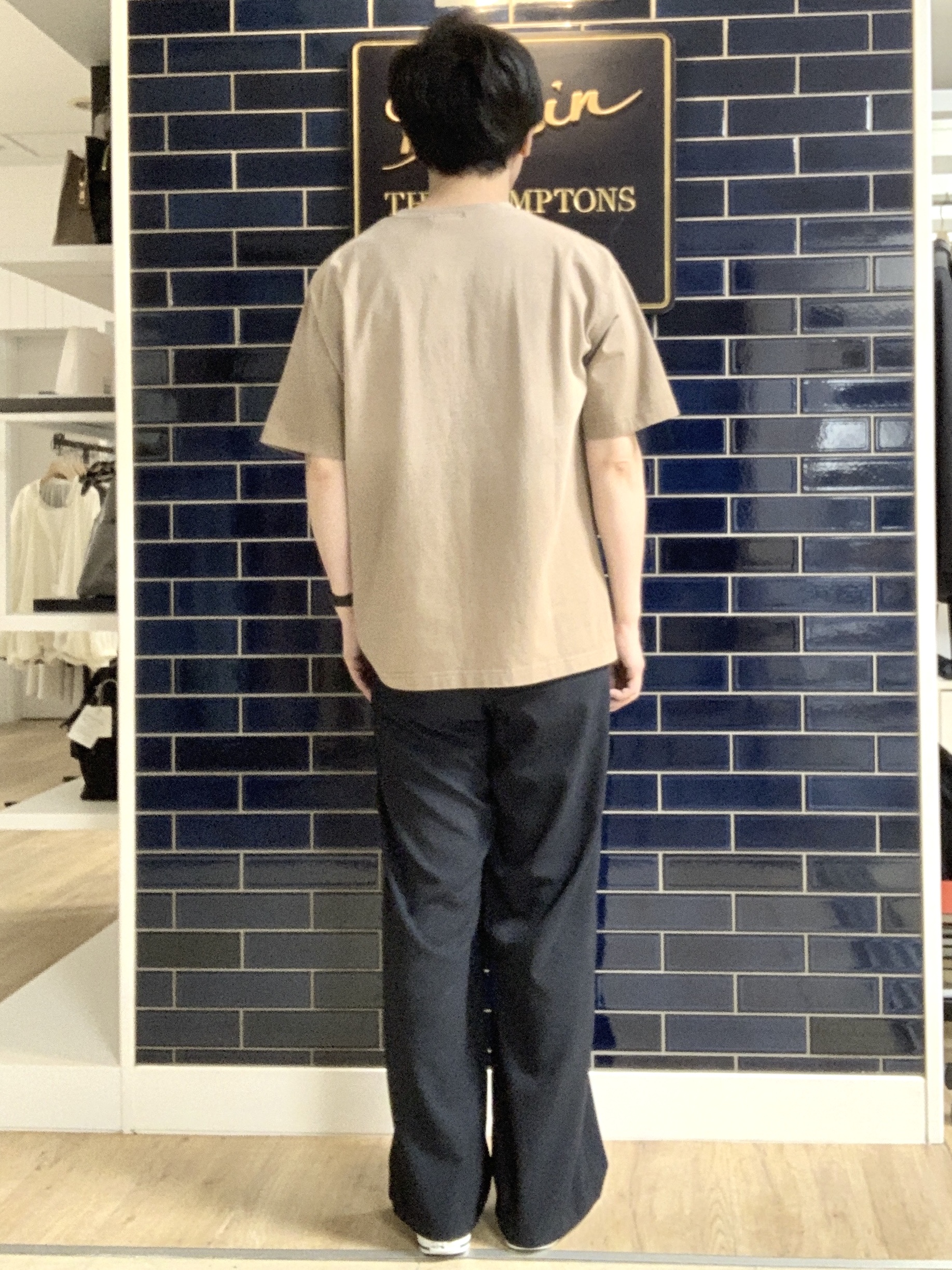 Takaさんの「Dessin｜【洗える】ヴィンテージ加工 ロゴTシャツ」を使ったコーディネート