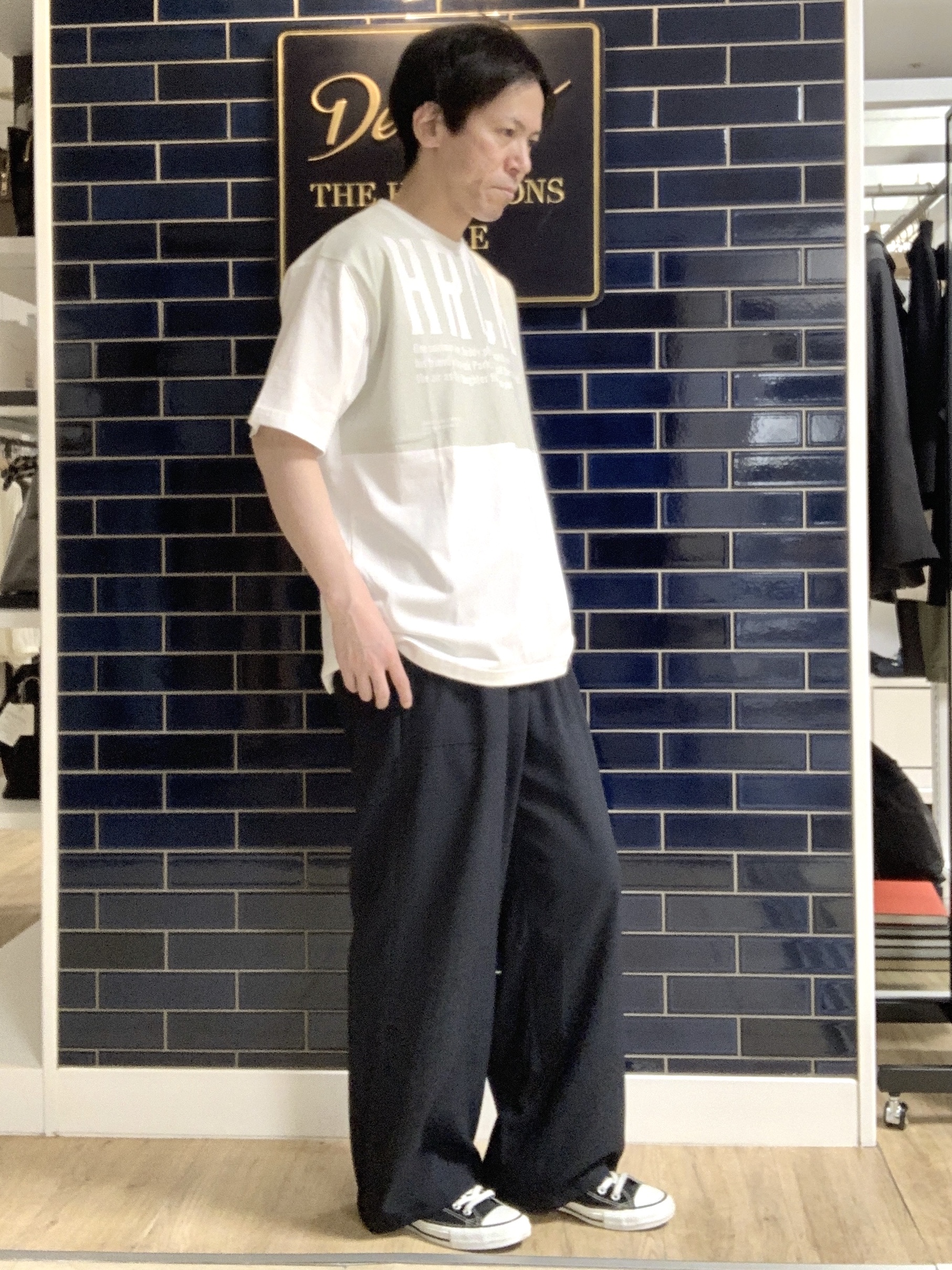 Takaさんの「Dessin｜【洗える】オーガニックコットングラフィックTシャツ」を使ったコーディネート