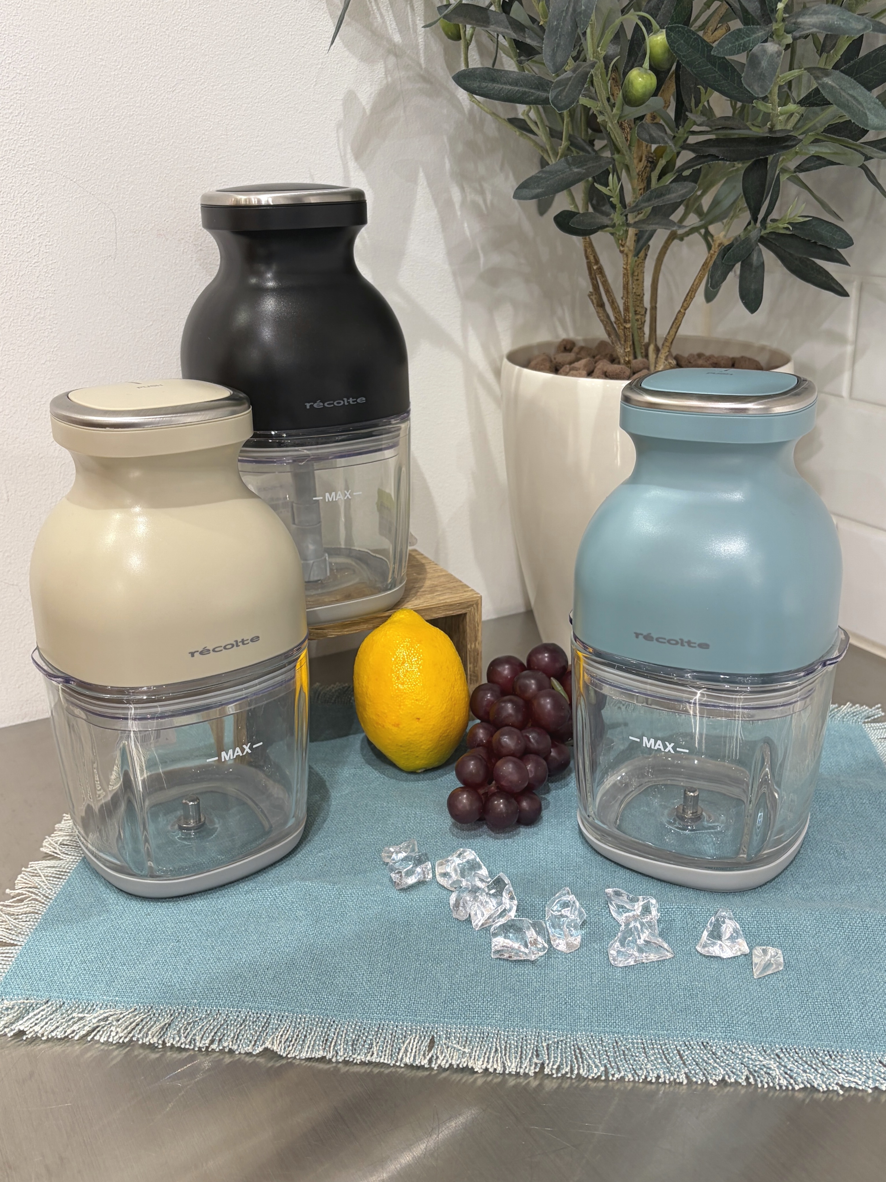 まのちゃんさんの「212 KITCHEN STORE｜◆コードレスカプセルカッターボンヌ　クリームホワイト ＜recolte レコルト＞」を使ったコーディネート