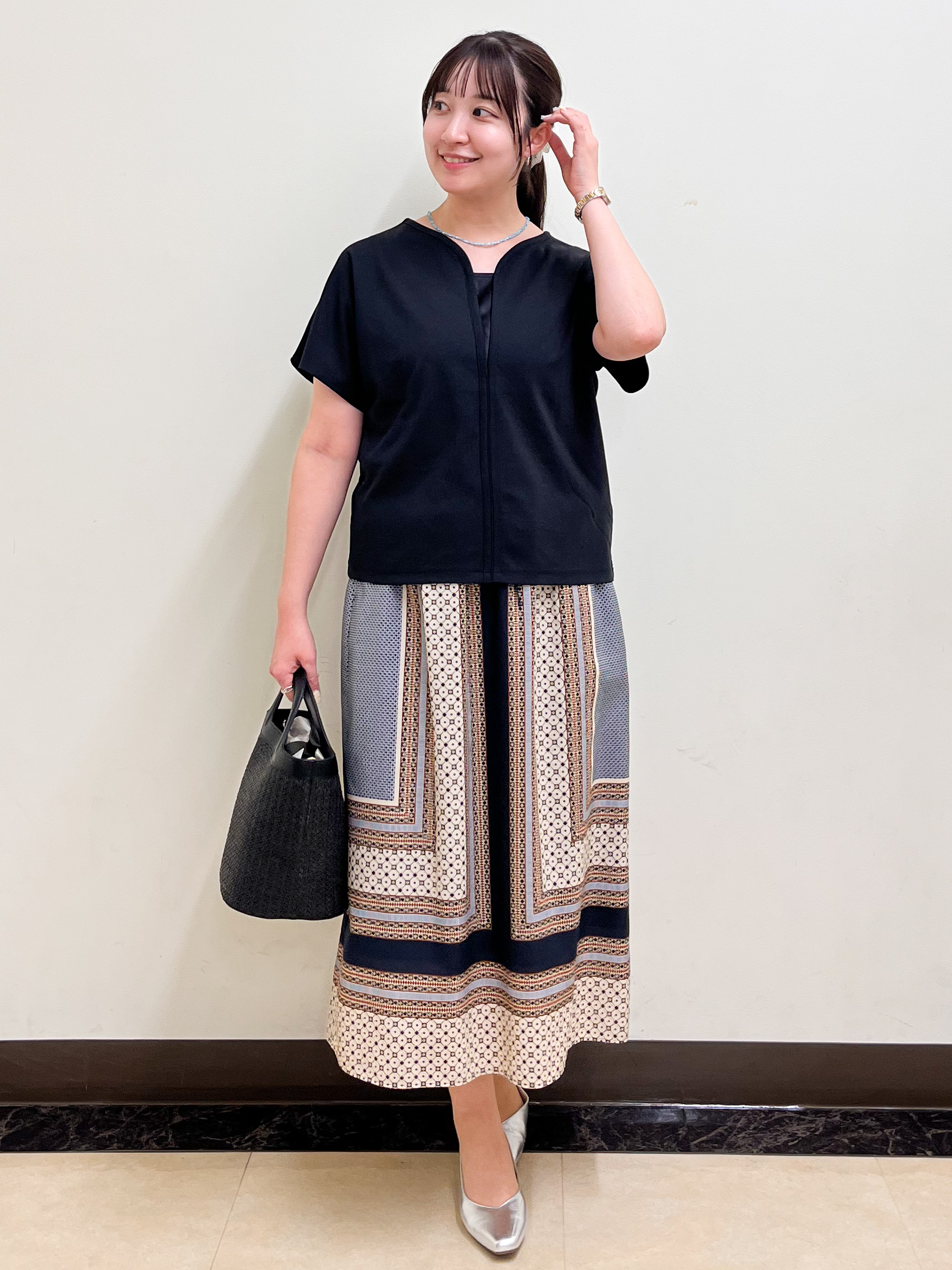 mikikoさんの「Reflect｜【UVカット／接触冷感／吸水速乾】フレアスリーブプルオーバー」を使ったコーディネート