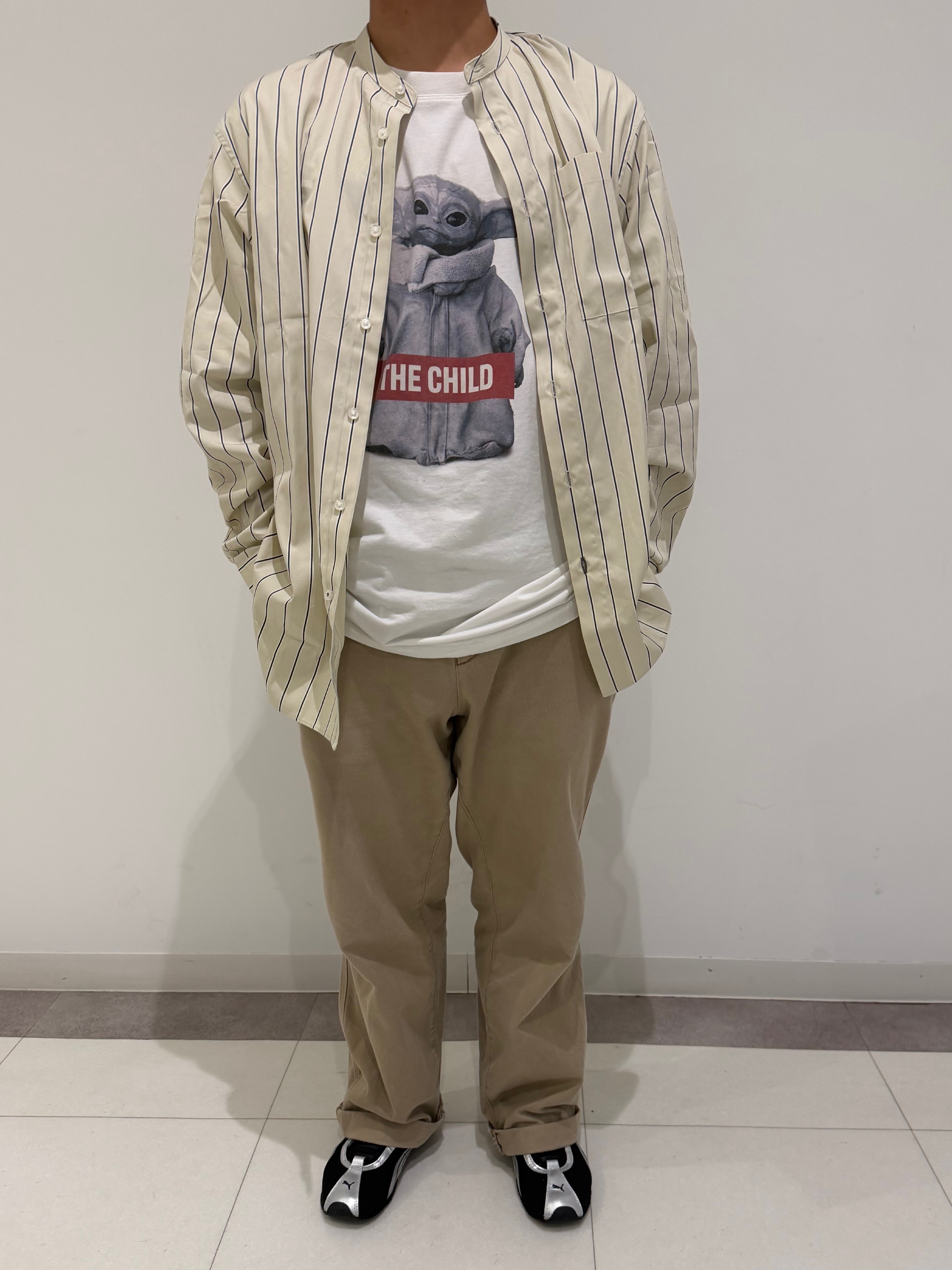 MATSUBARAさんの「DRESSTERIOR｜【日本製】バンドカラー ストライプシャツ」を使ったコーディネート