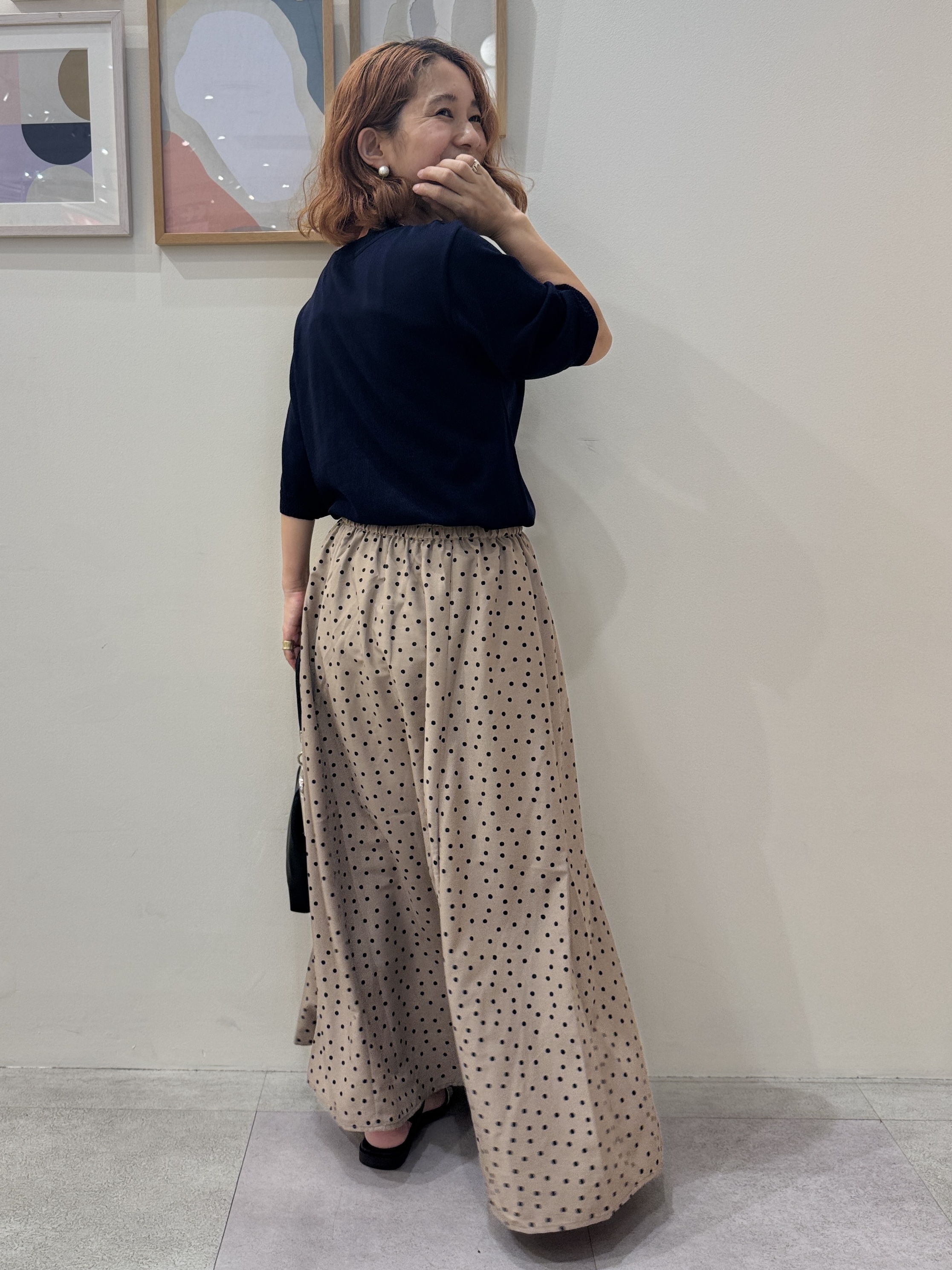 たけぴさんの「SHOO･LA･RUE｜【S-LL/二の腕カバー】品よく決まる 5分袖デザインニット」を使ったコーディネート
