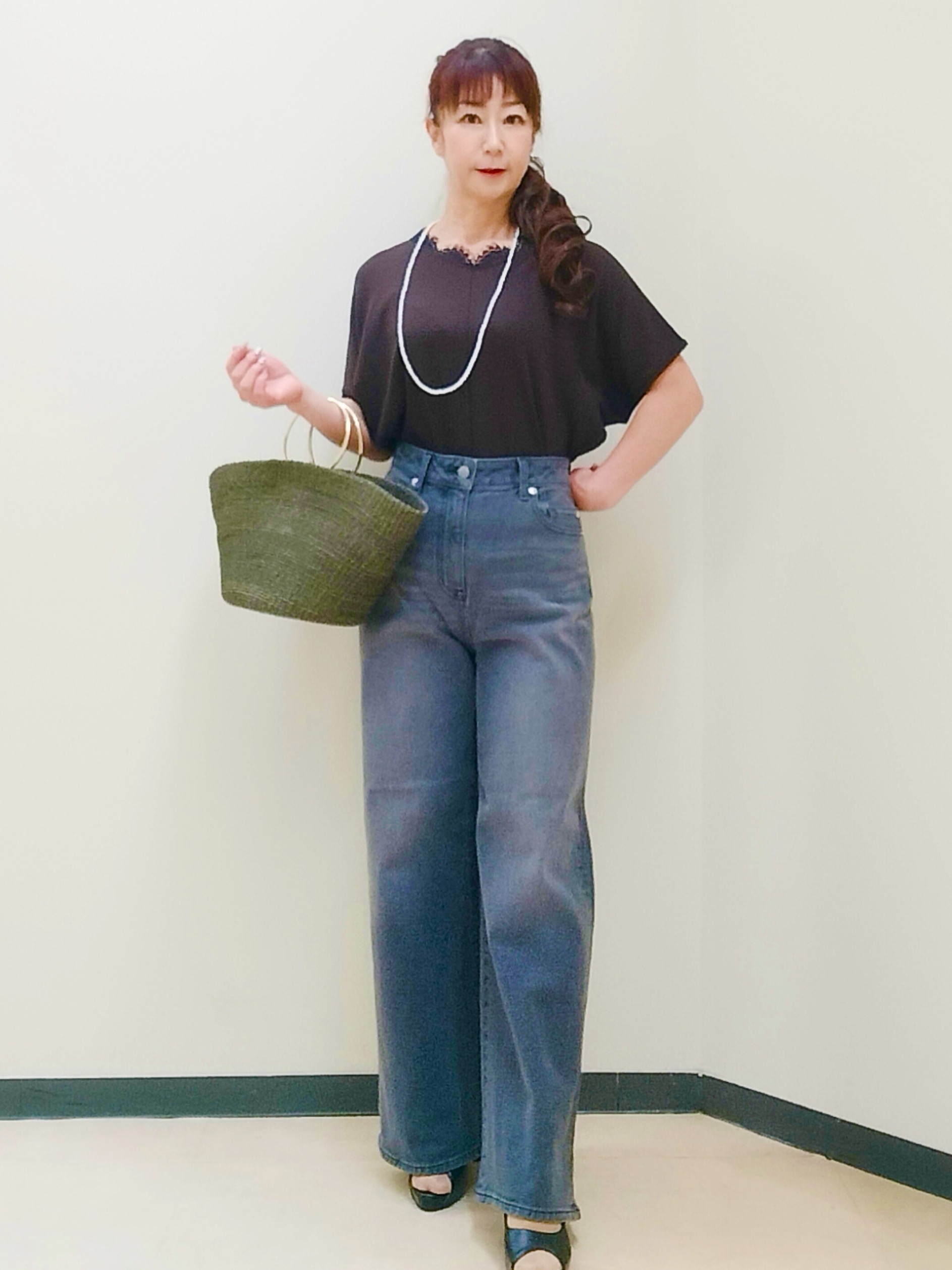 花さんの「Reflect｜【二の腕カバー／手洗い可】ネックレース フレンチスリーブニット」を使ったコーディネート
