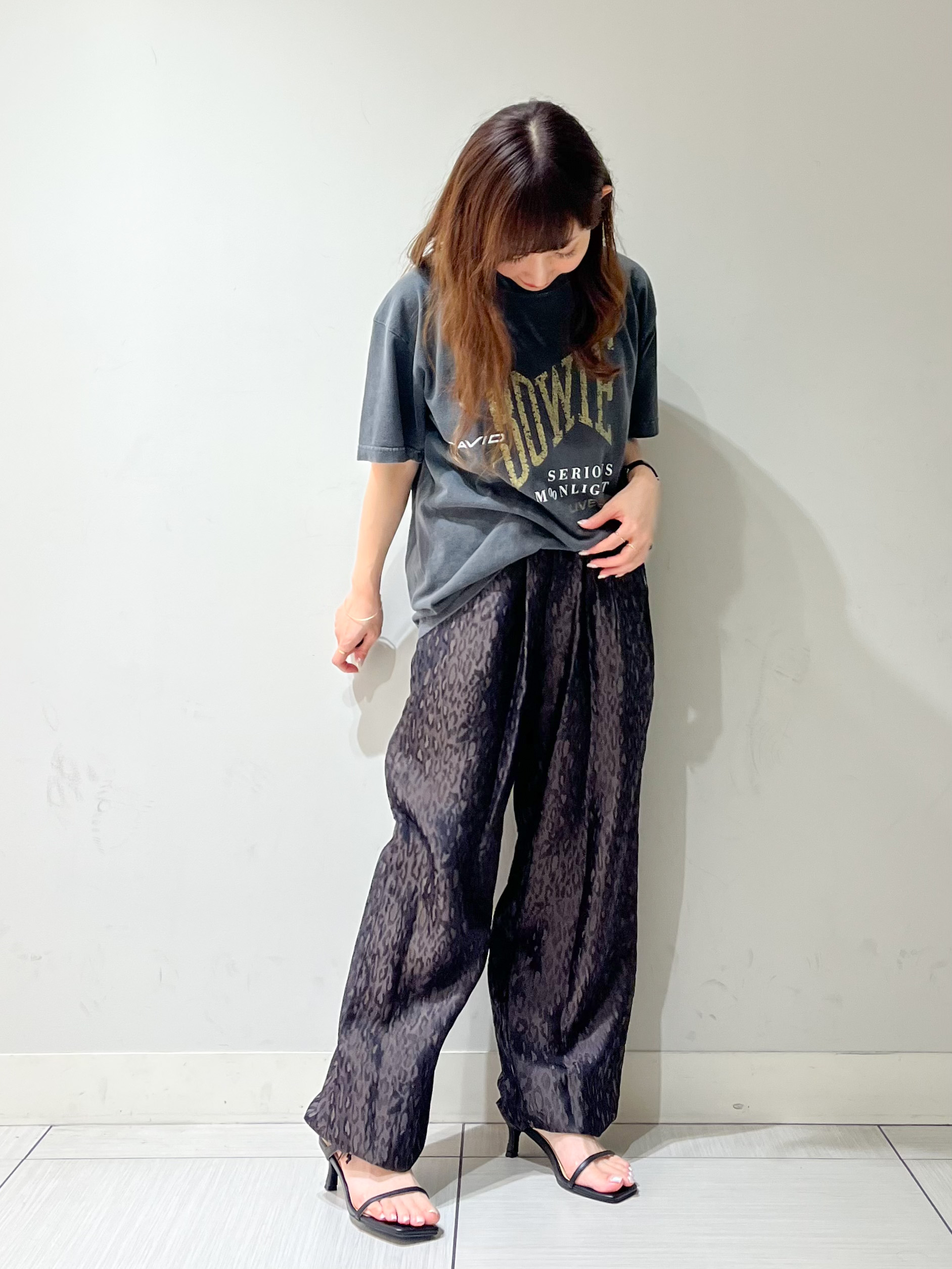 じゅんさんの「DRESSTERIOR｜◆GOOD ROCK SPEED（グッドロックスピード）DAIVD BOWIE Tシャツ」を使ったコーディネート