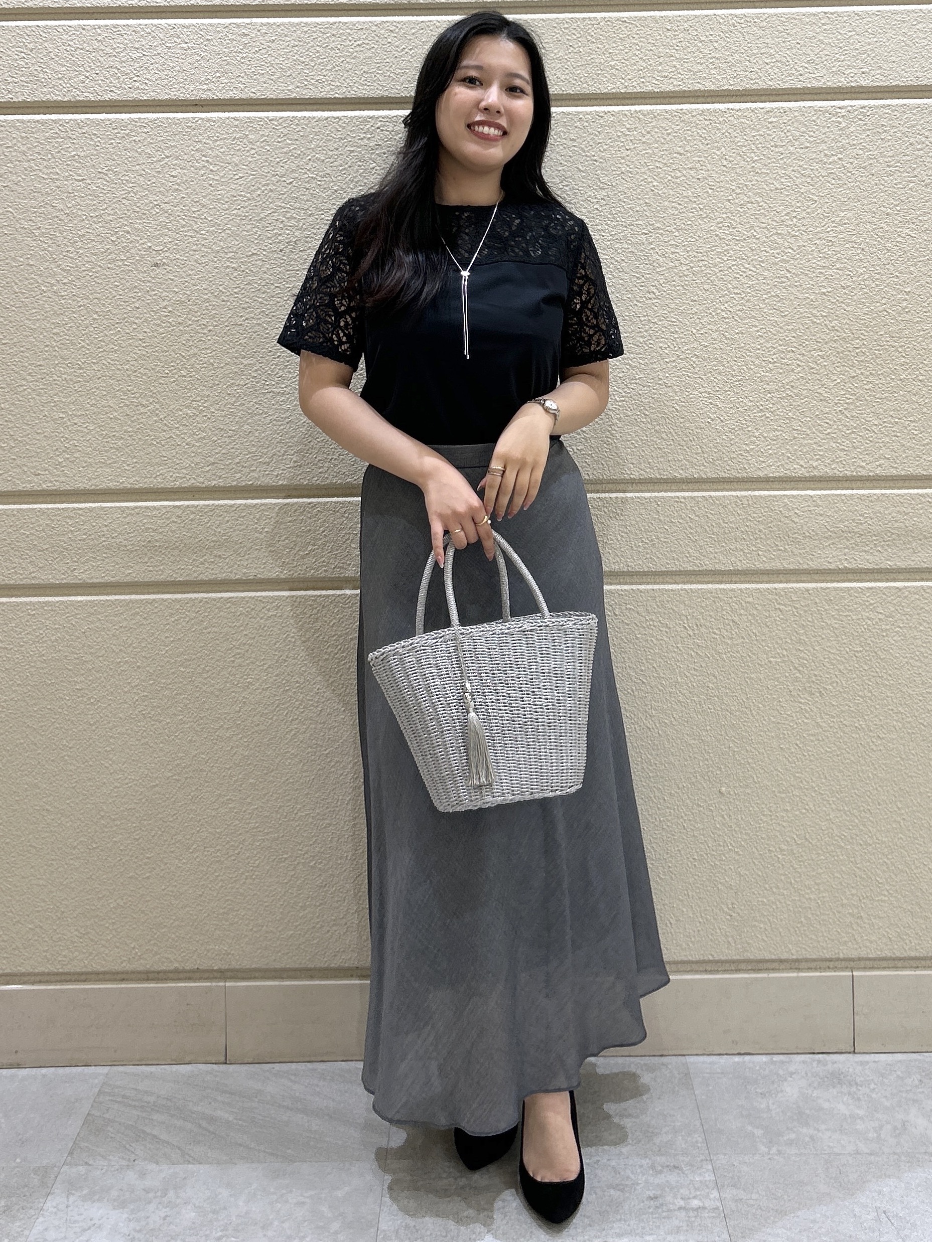 Momokaさんの「COUP DE CHANCE｜【手洗い可／日本製】ラッセルレースプルオーバー」を使ったコーディネート