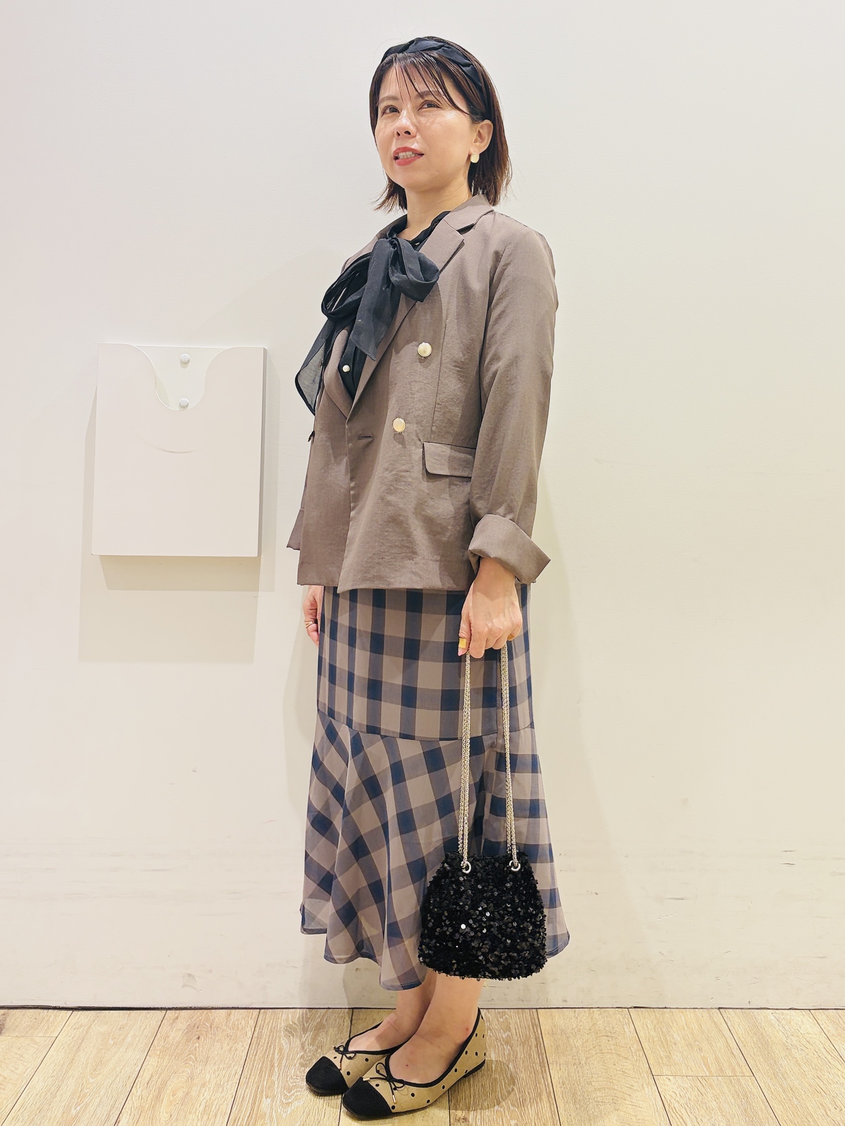 YUKOさんの「index｜《再入荷》ダブルブレストテーラードジャケット【接触冷感／吸水速乾／イージーアイロン／防シワ／洗濯機O」を使ったコーディネート