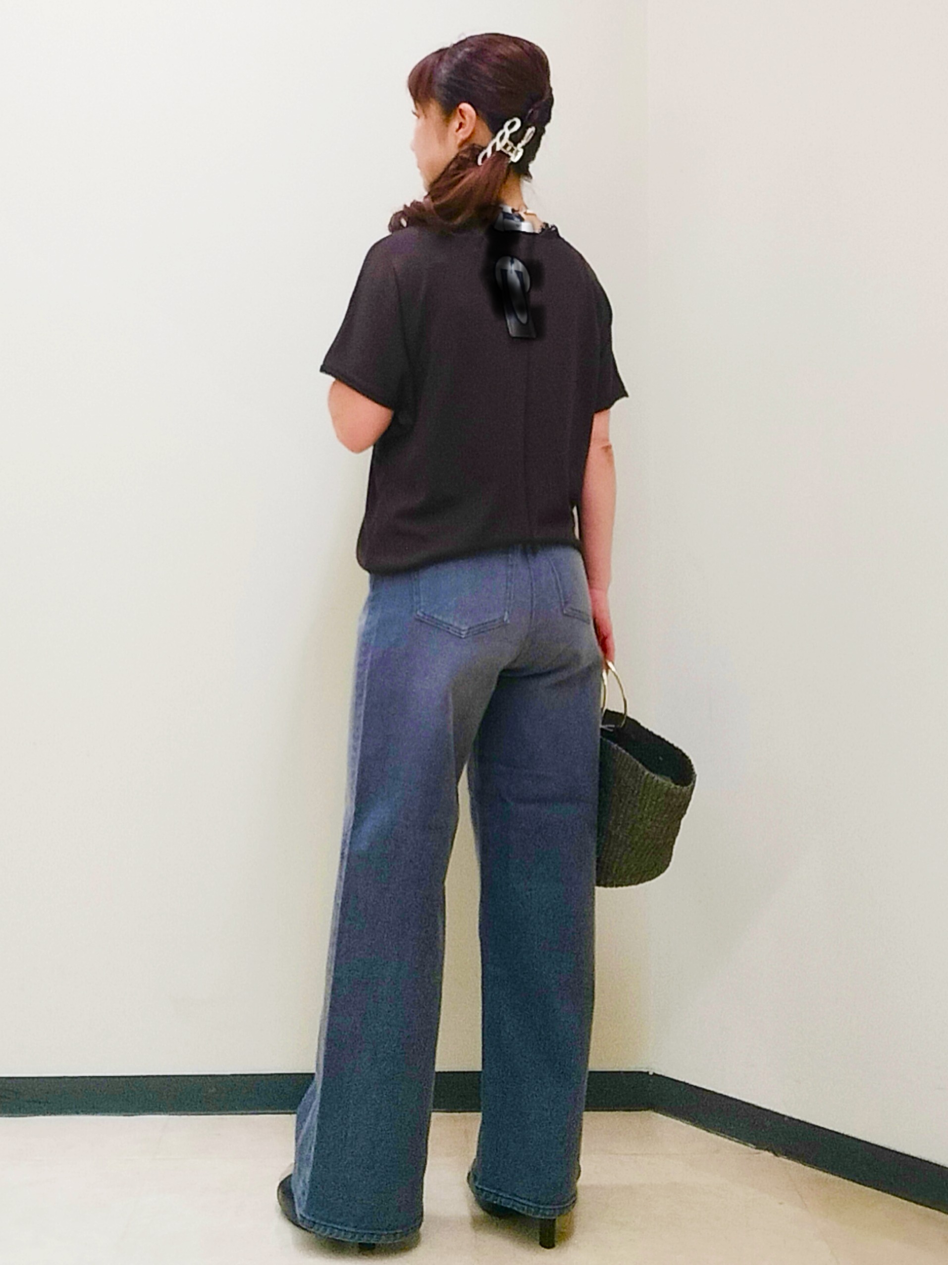 花さんの「Reflect｜【二の腕カバー／手洗い可】ネックレース フレンチスリーブニット」を使ったコーディネート