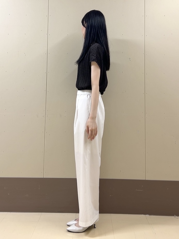 sechiさんの「UNTITLED｜【1枚で着映える】ドットジャガードブラウス」を使ったコーディネート