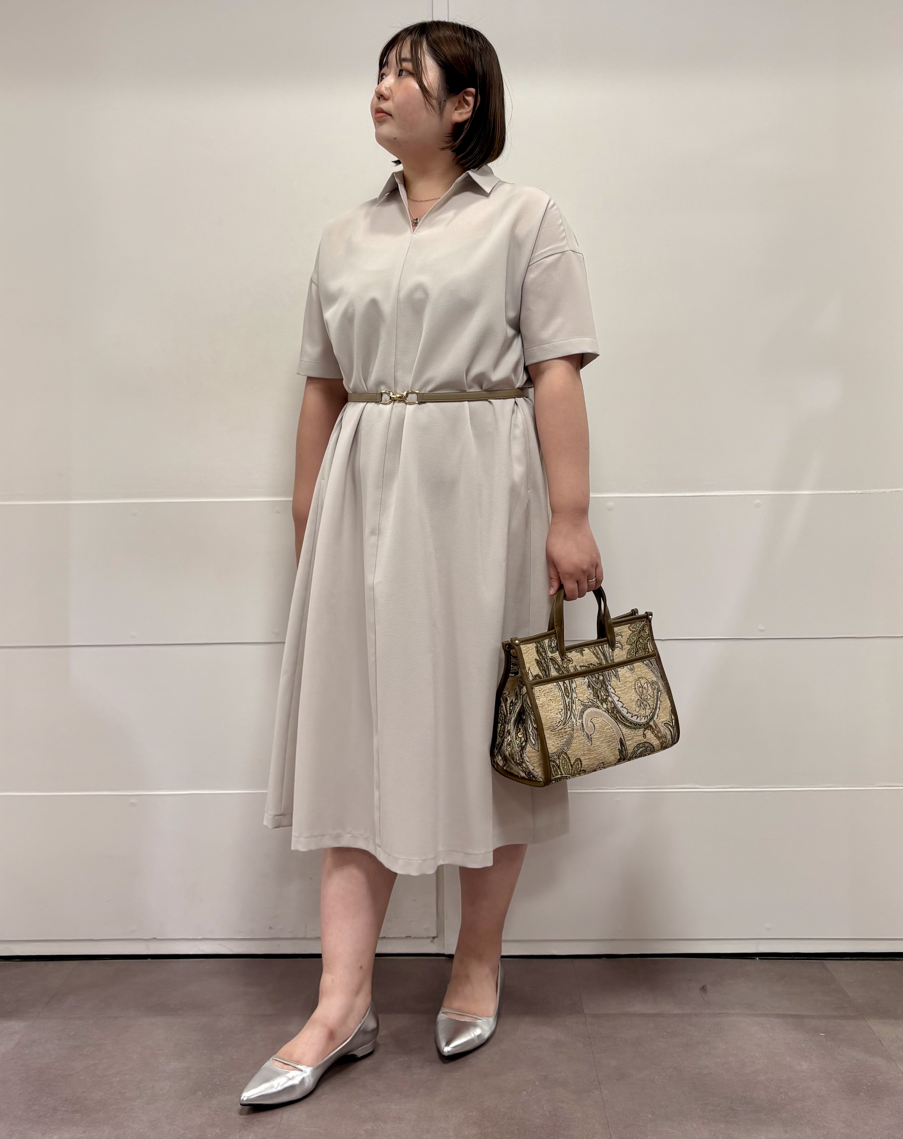 MIさんの「UNTITLED｜【初秋も活躍/UVカット/接触冷感】エアリークールワンピース」を使ったコーディネート