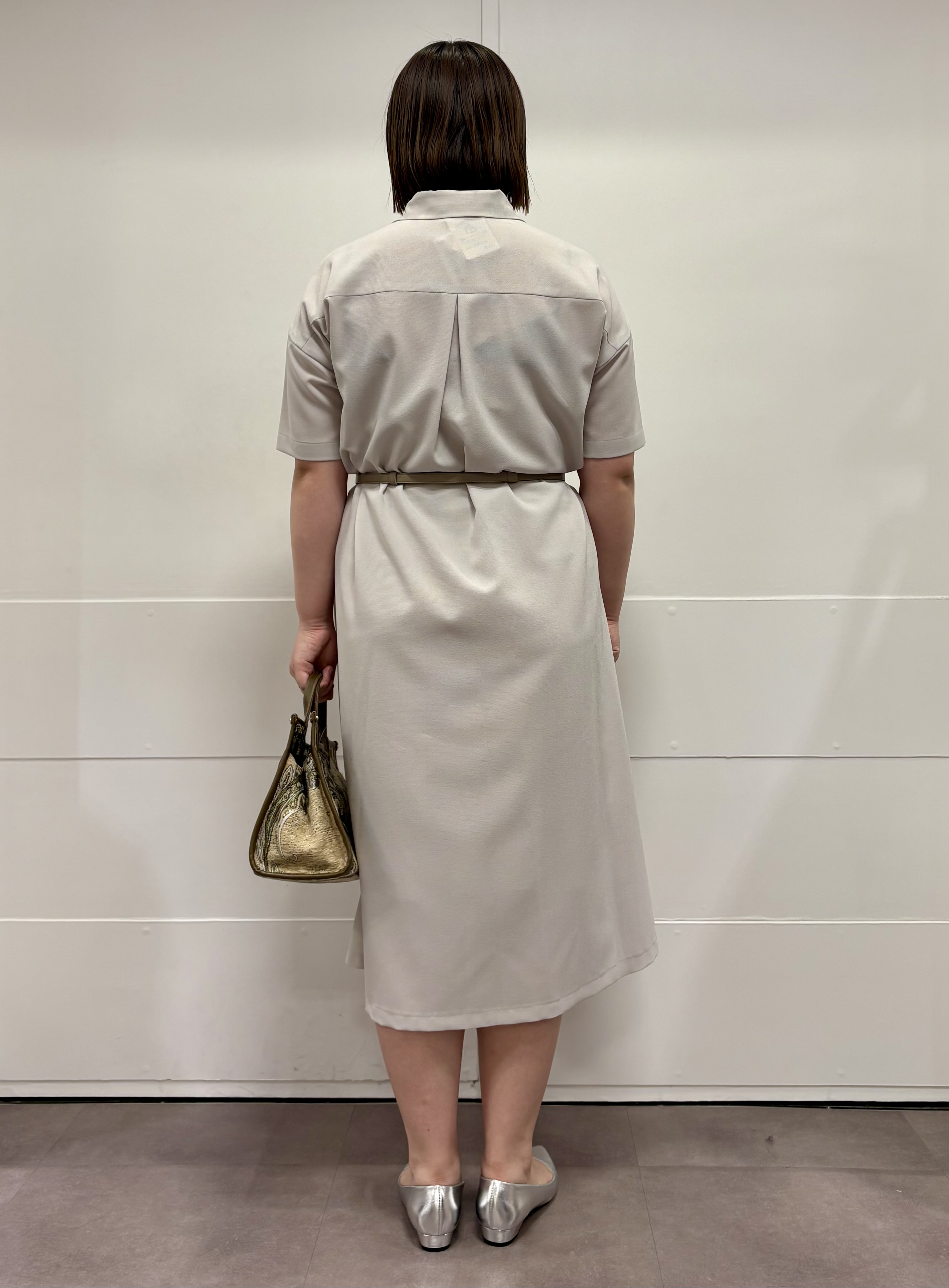 MIさんの「UNTITLED｜【初秋も活躍/UVカット/接触冷感】エアリークールワンピース」を使ったコーディネート