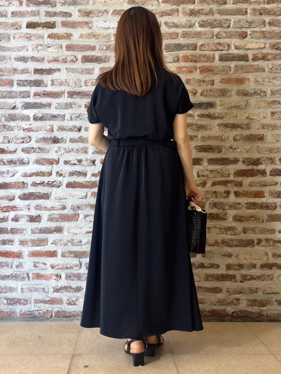 tokiさんの「THE SHOP TK｜【M-XL/防しわ/UV】やみつきになる とろみスキッパーワンピース」を使ったコーディネート