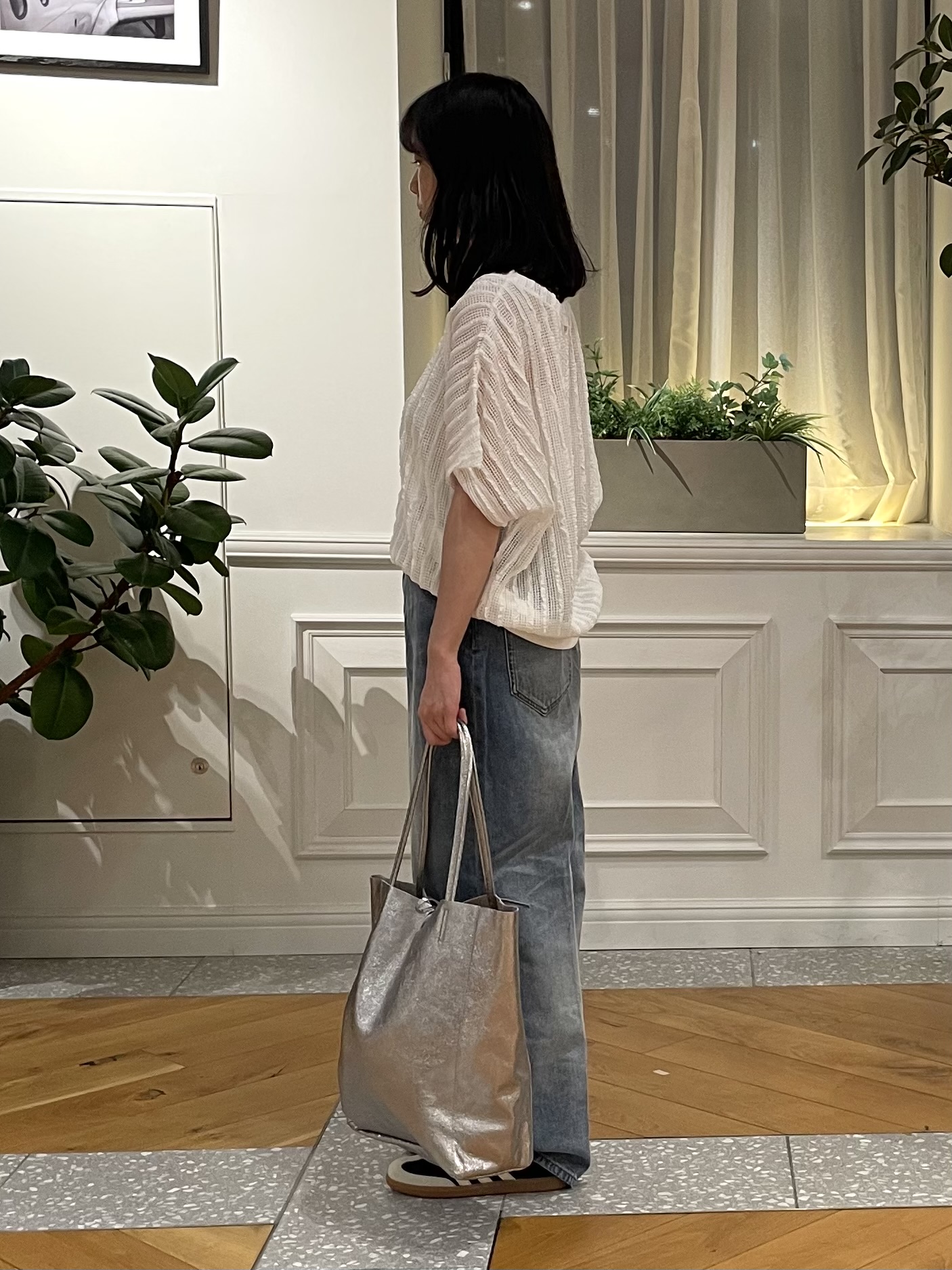Lilyさんの「DRESSTERIOR｜【体型カバー/日除け】ドルマンスリーブ シアーメッシュプルオーバー」を使ったコーディネート