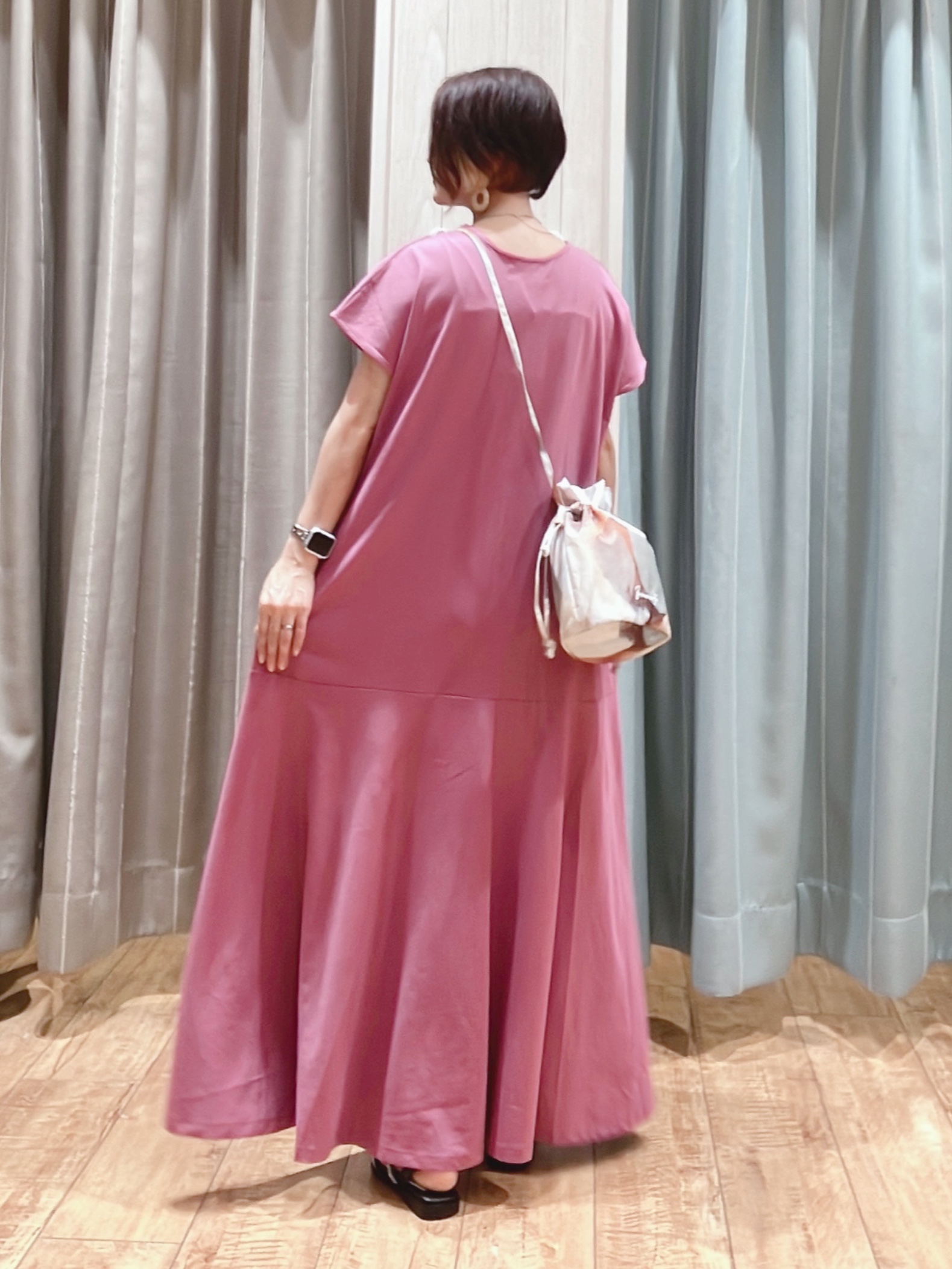 aaamiさんの「SHOO･LA･RUE｜【UV/体型カバー】冷房や朝晩の冷え込み対策にも さらとろ5分袖カーディガン」を使ったコーディネート