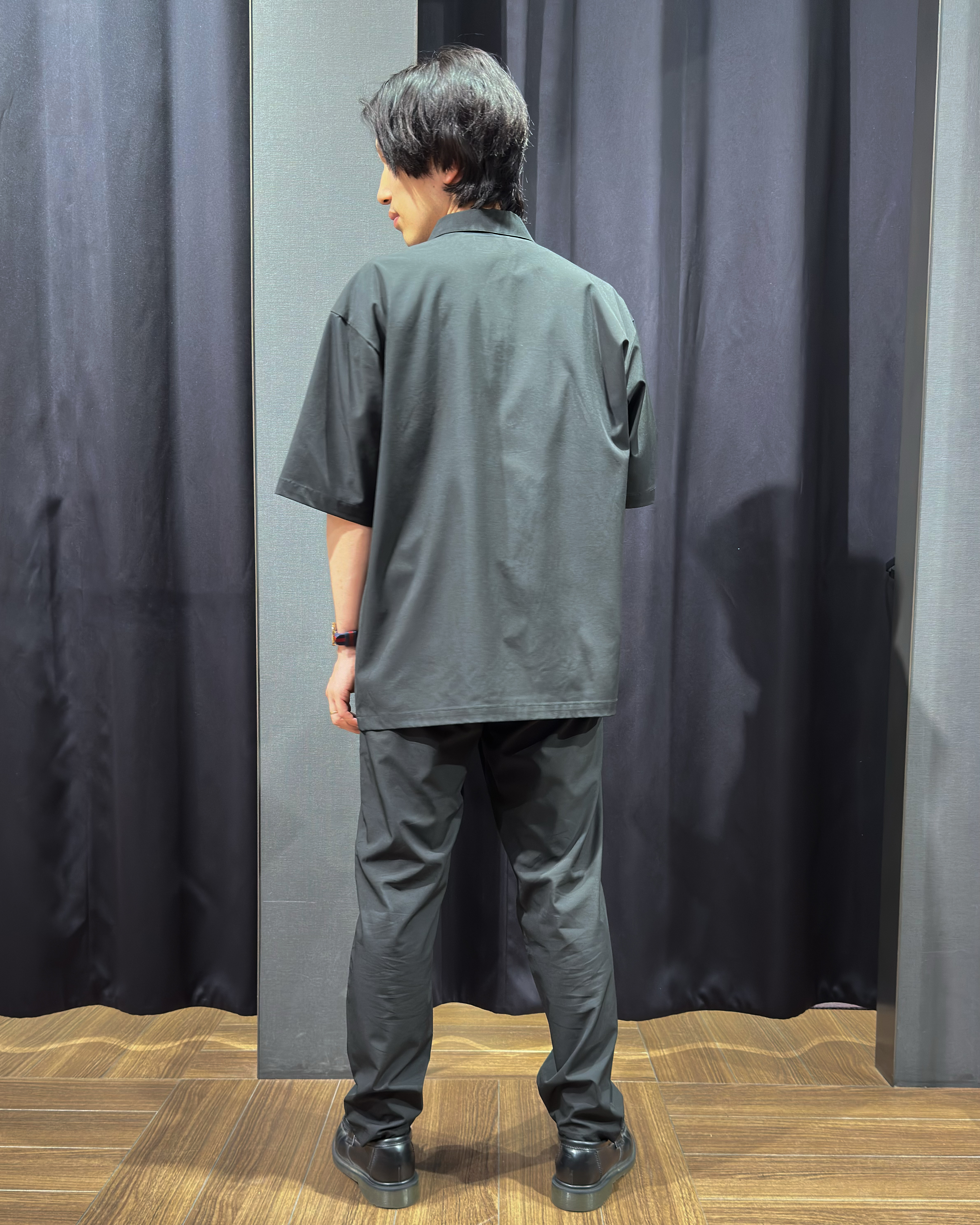 tomoyaさんの「THE SHOP TK｜【吸水速乾／防シワ／マシンウォッシャブル】ハイドロクール 半袖シャツ」を使ったコーディネート