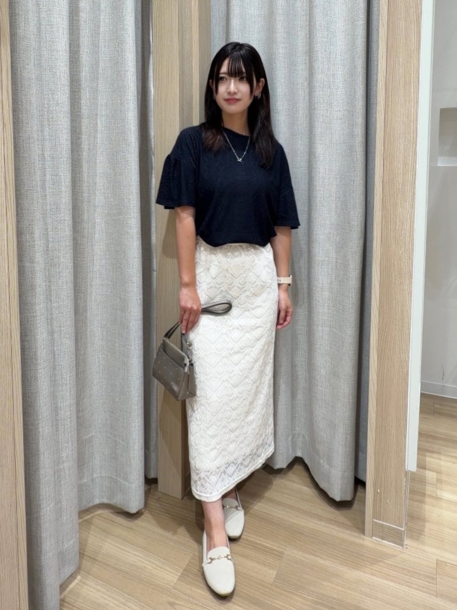 Fumikaさんの「grove｜アイレットレースカットソー」を使ったコーディネート