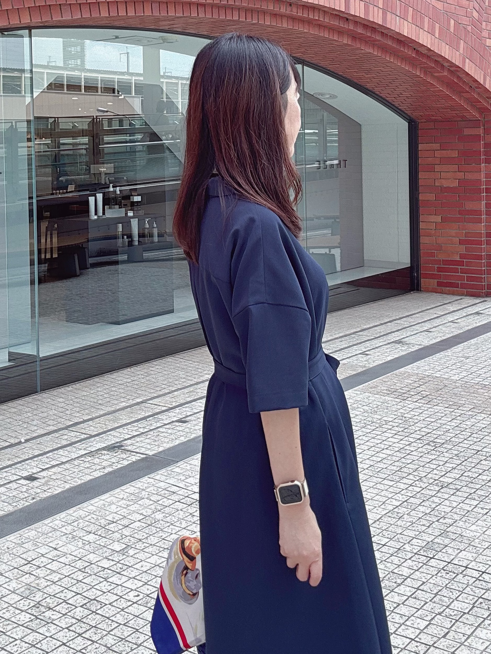 makiさんの「UNTITLED｜【初秋も活躍/UVカット/接触冷感】エアリークールワンピース」を使ったコーディネート