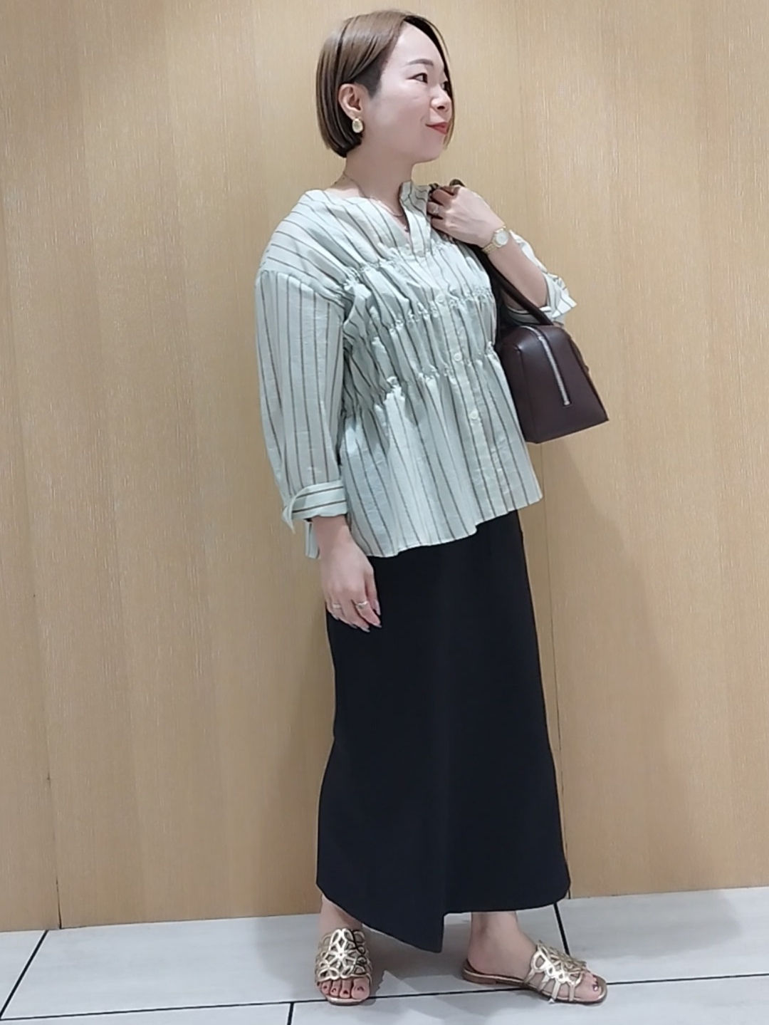 s u g iさんの「UNTITLED｜ストライプシャーリングブラウス」を使ったコーディネート