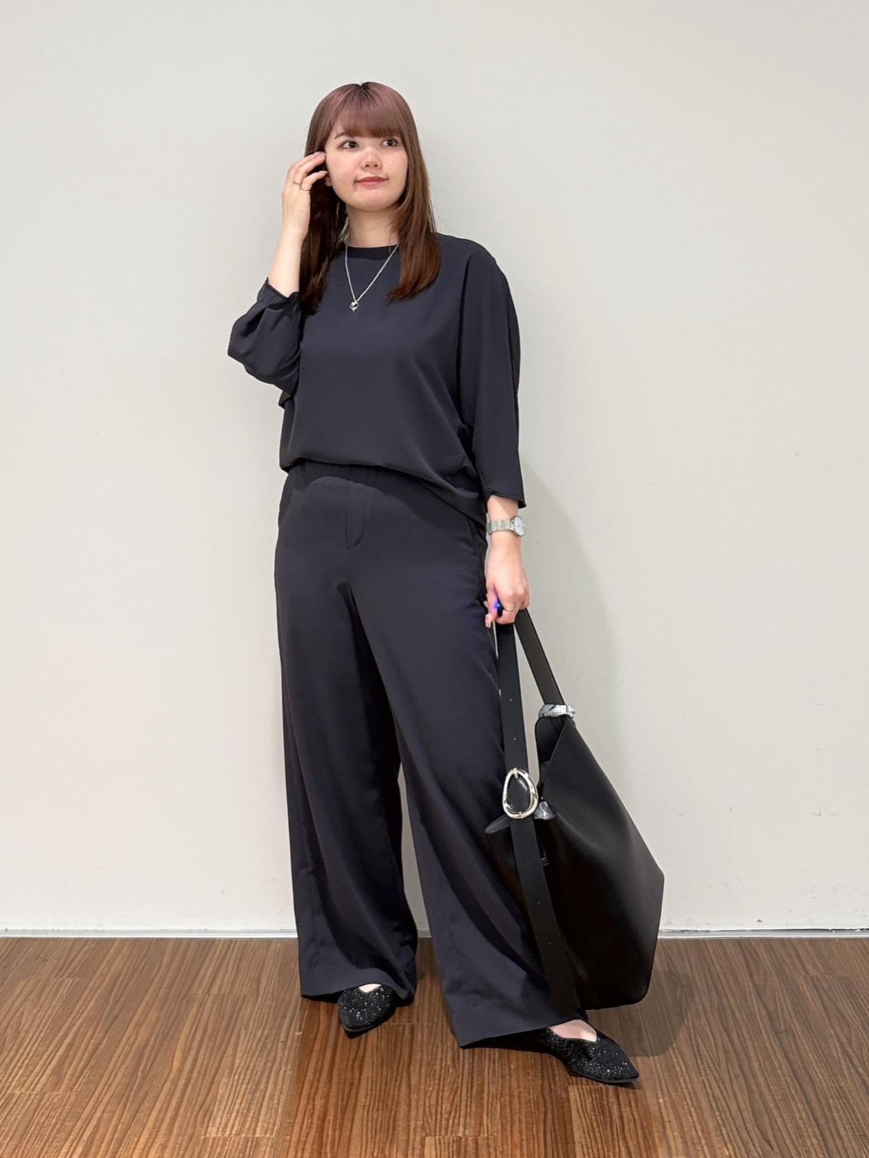 emikaさんの「INDIVI｜【接触冷感／透湿／着る日傘】ドルマントップス」を使ったコーディネート