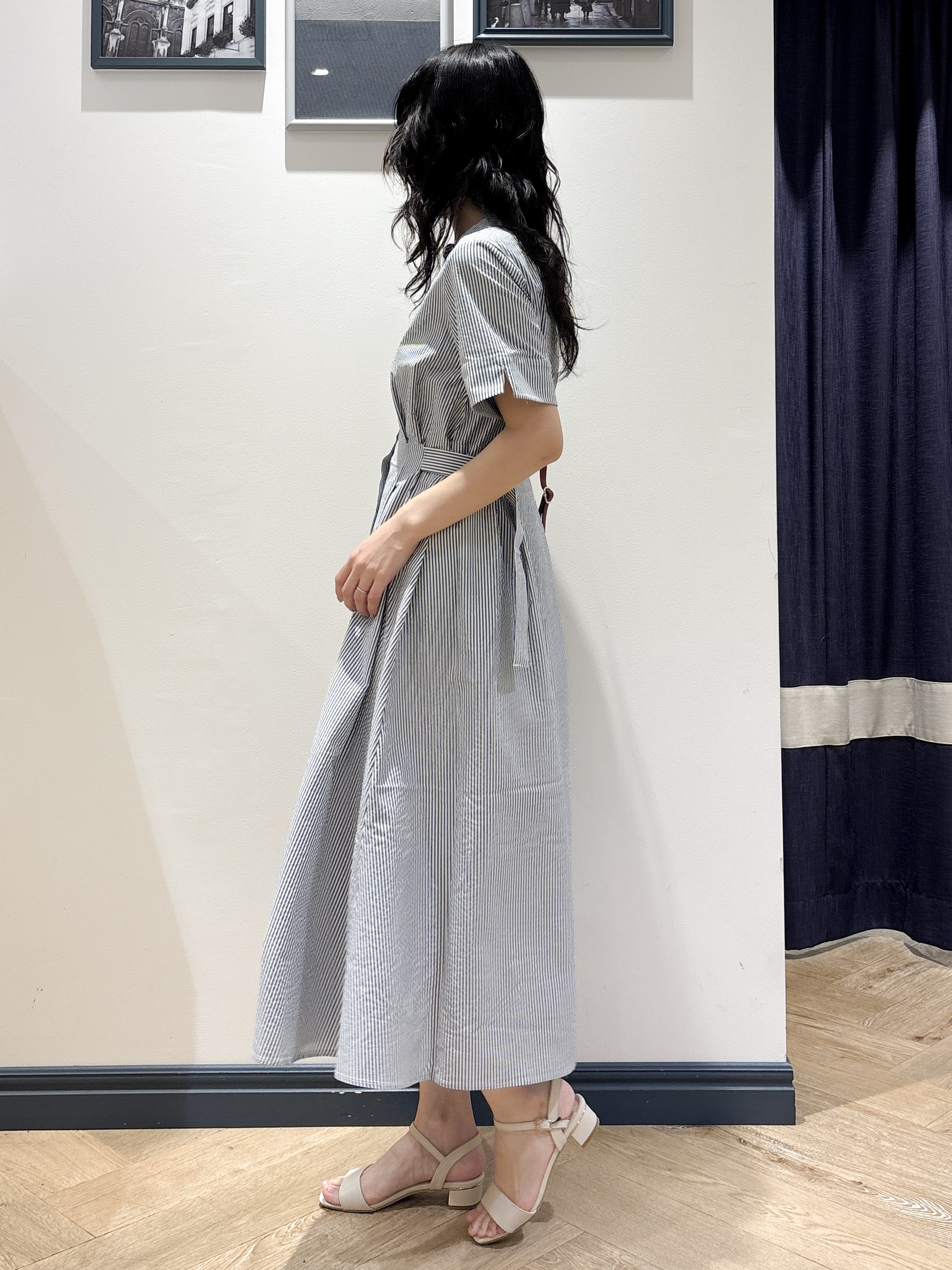 ayakaさんの「grove｜【低身長さんも選べる着丈/UV・シワになりにくいetc】涼やかさも、きちんとも叶うワンピース」を使ったコーディネート