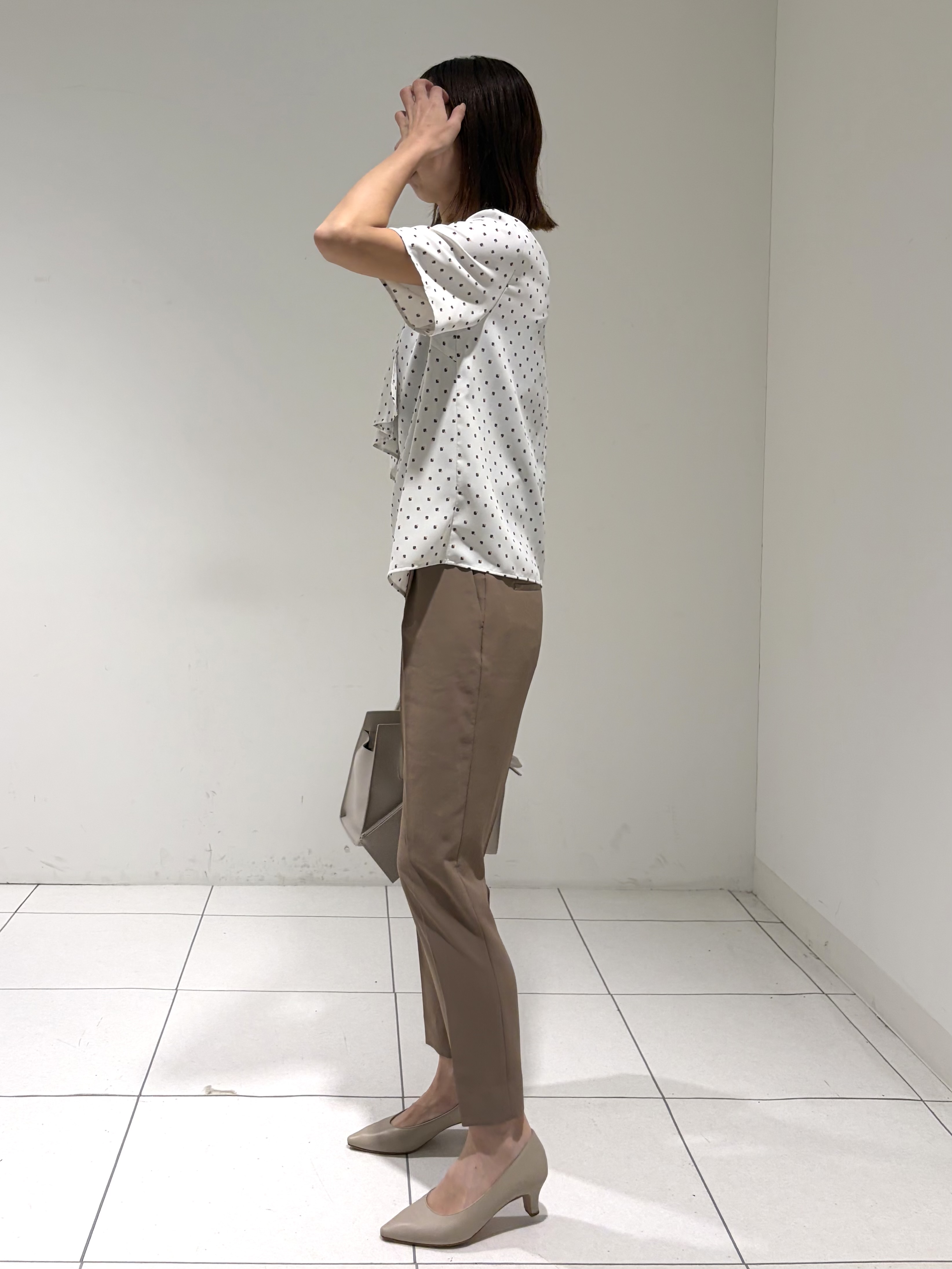 shioriさんの「INDIVI｜【初秋/UVケア/着る日傘】 テーラードジャケット」を使ったコーディネート