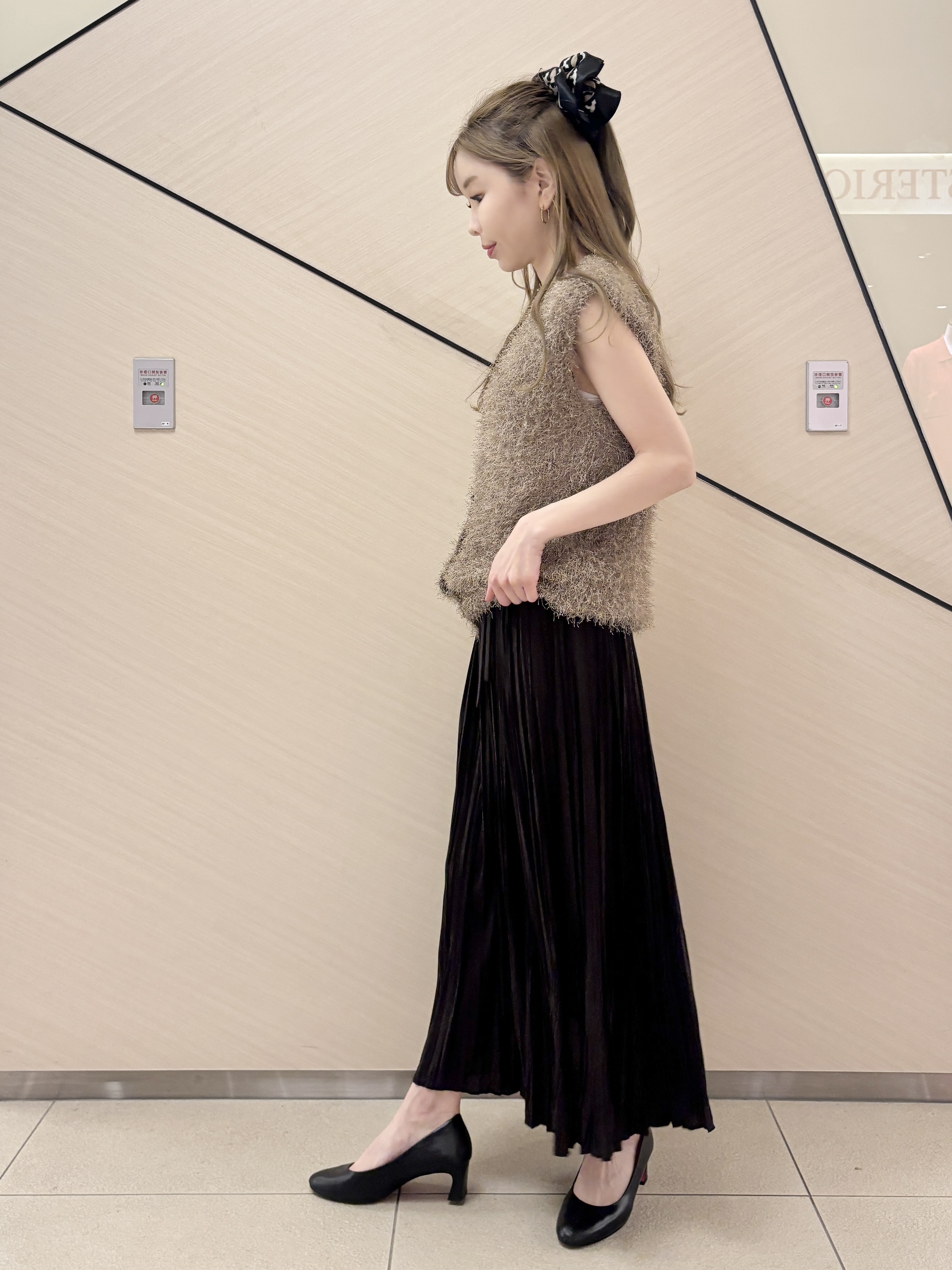 清水夏姫さんの「DRESSTERIOR｜【otonaMUSE5月号掲載】アーチフィットレザーパンプス」を使ったコーディネート