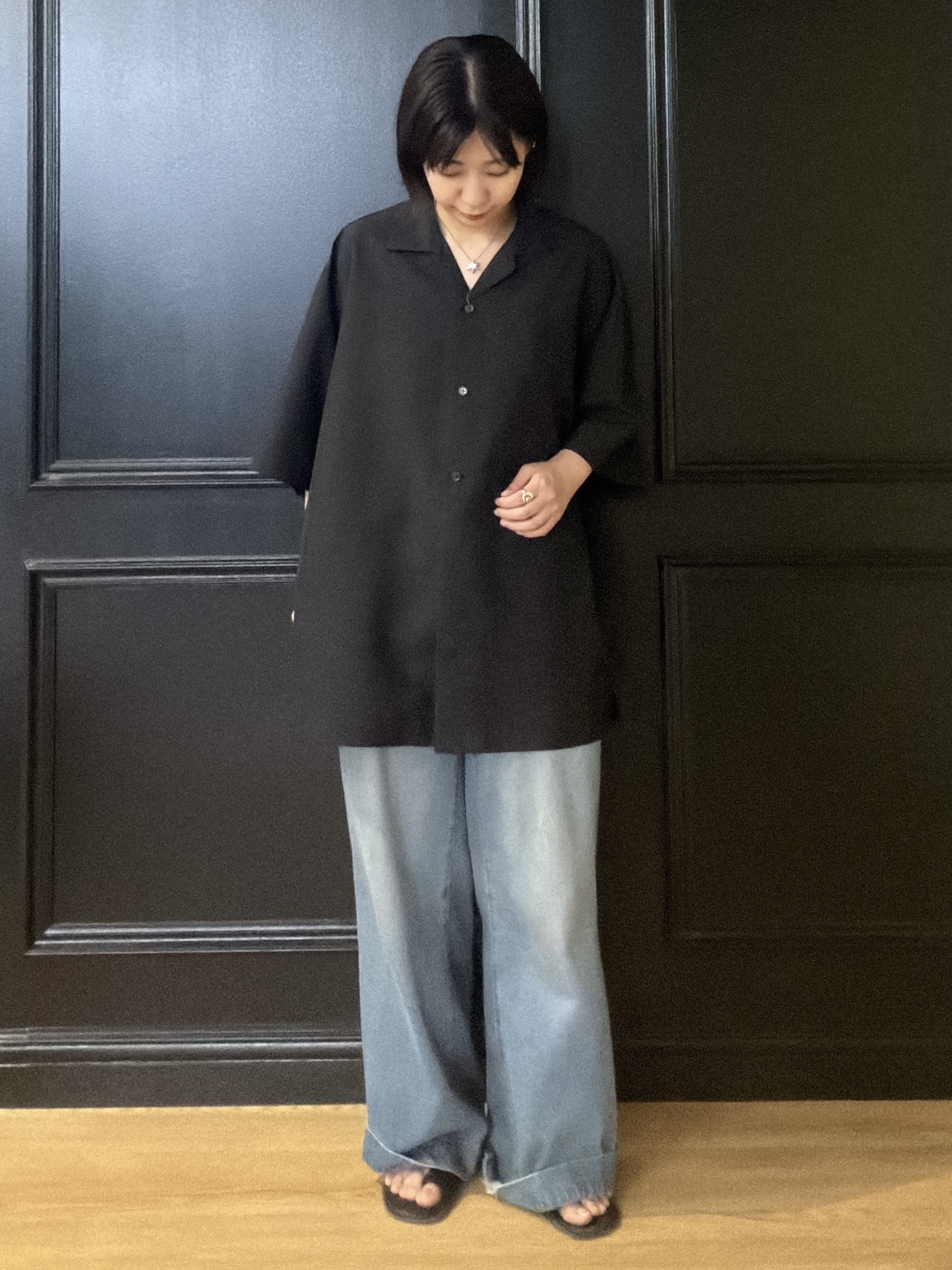 abeさんの「tk.TAKEO KIKUCHI｜【セットアップ対応可／吸水速乾】セオ&alpha;（R）開襟シャツ」を使ったコーディネート