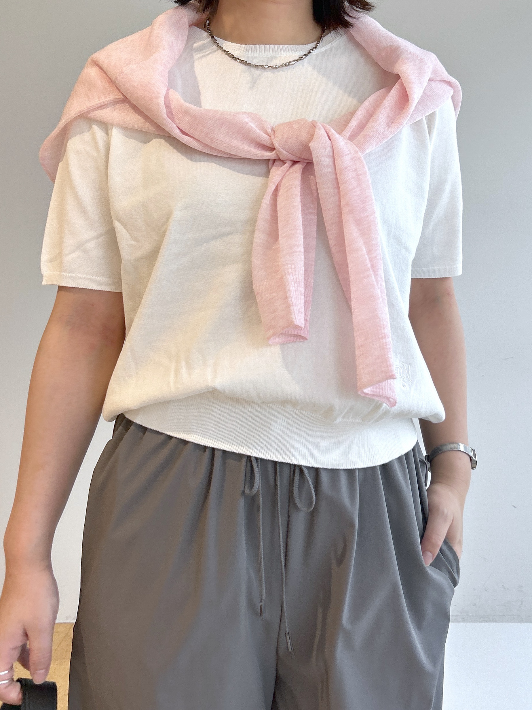 Hirokaさんの「Dessin｜【9色展開/接触冷感/UVカット】ドライタッチサマーニットT」を使ったコーディネート