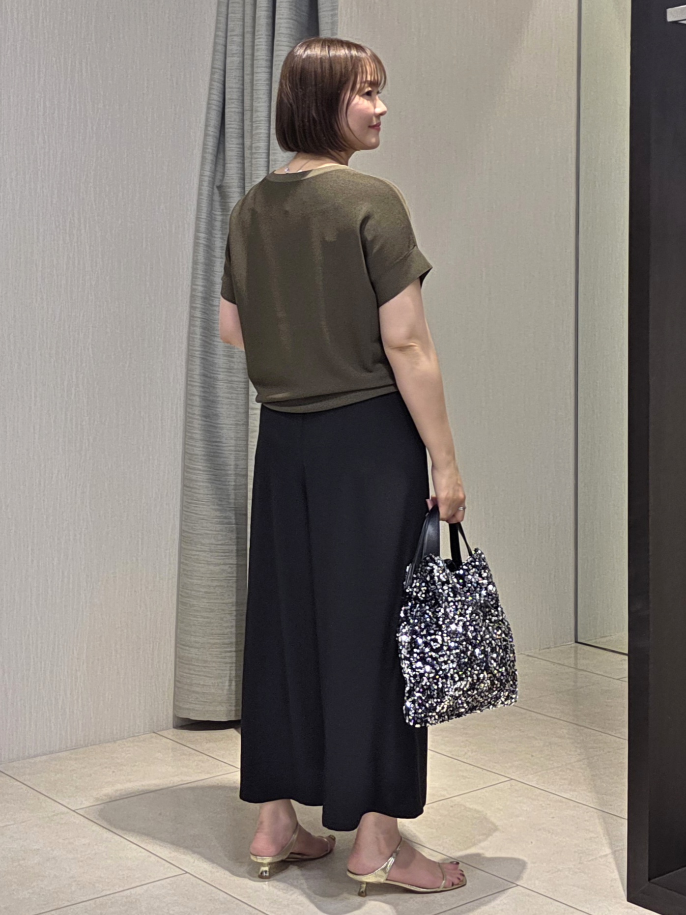 naokoさんの「UNTITLED｜【11色展開/体型カバー】前後2WAYフレンチスリーブニット」を使ったコーディネート