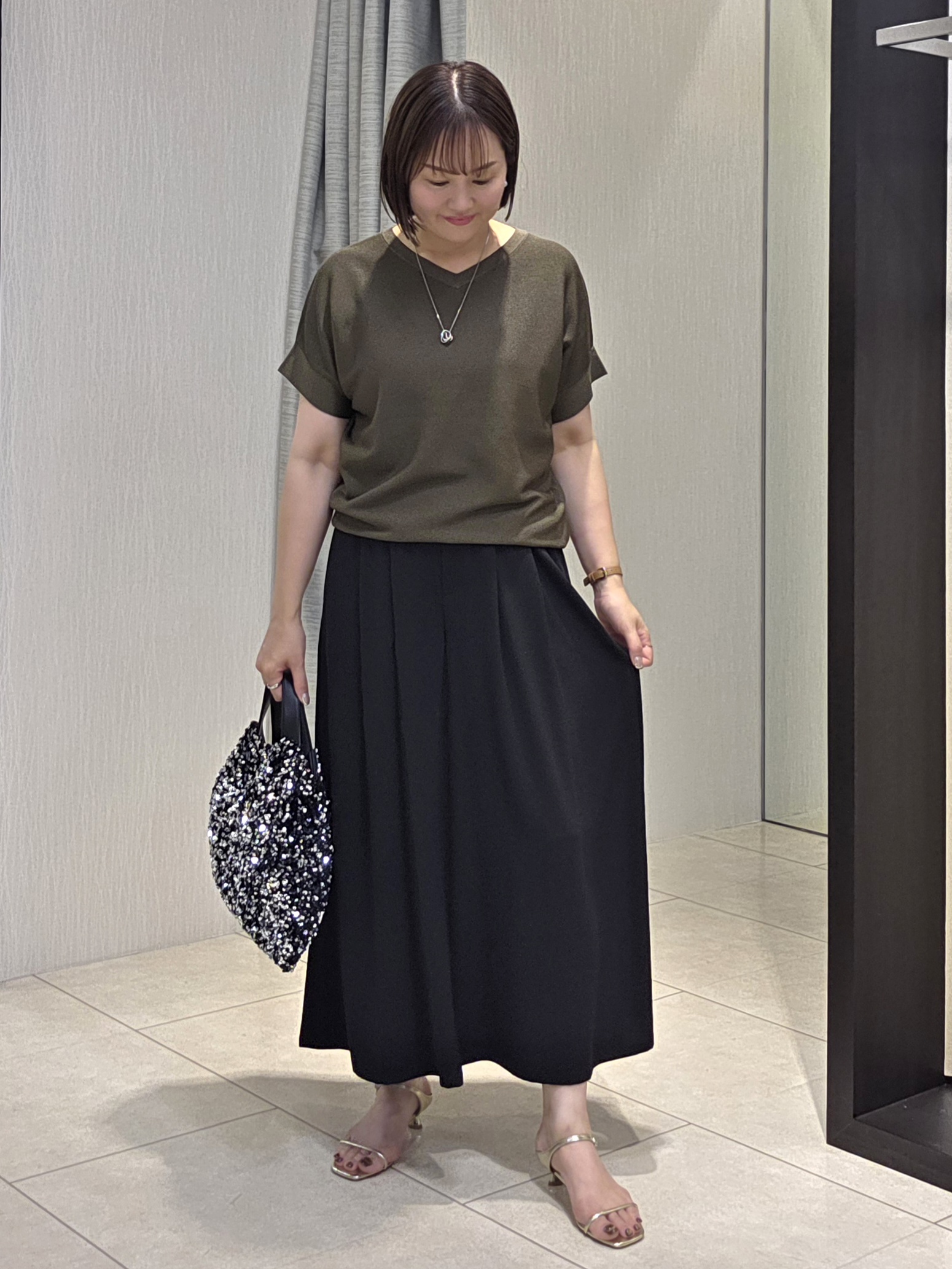 naokoさんの「UNTITLED｜【11色展開/体型カバー】前後2WAYフレンチスリーブニット」を使ったコーディネート
