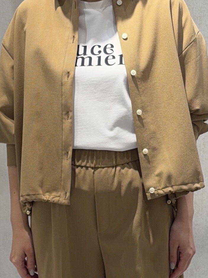 わたなべさんの「UNTITLED｜【秋羽織り/セットアップ可/UVカット】エアリークールドロストシャツ」を使ったコーディネート