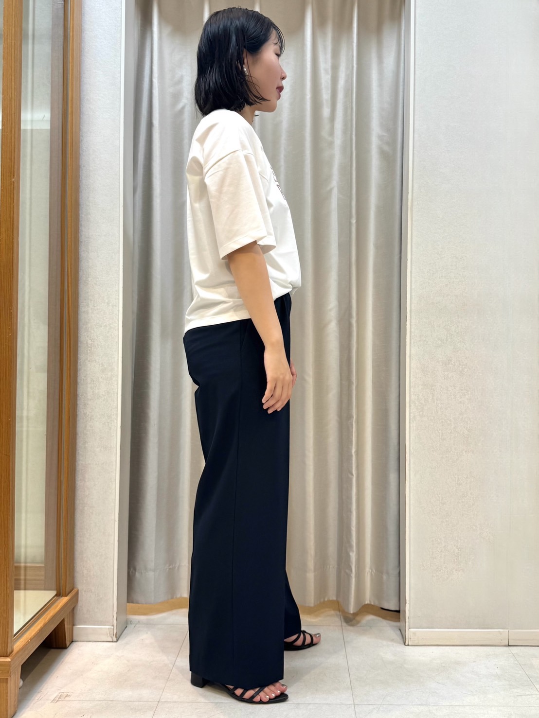 しばたさんの「UNTITLED｜【秋の通勤羽織/セットアップ可/UVカット】エアリークール半袖ジャケット」を使ったコーディネート