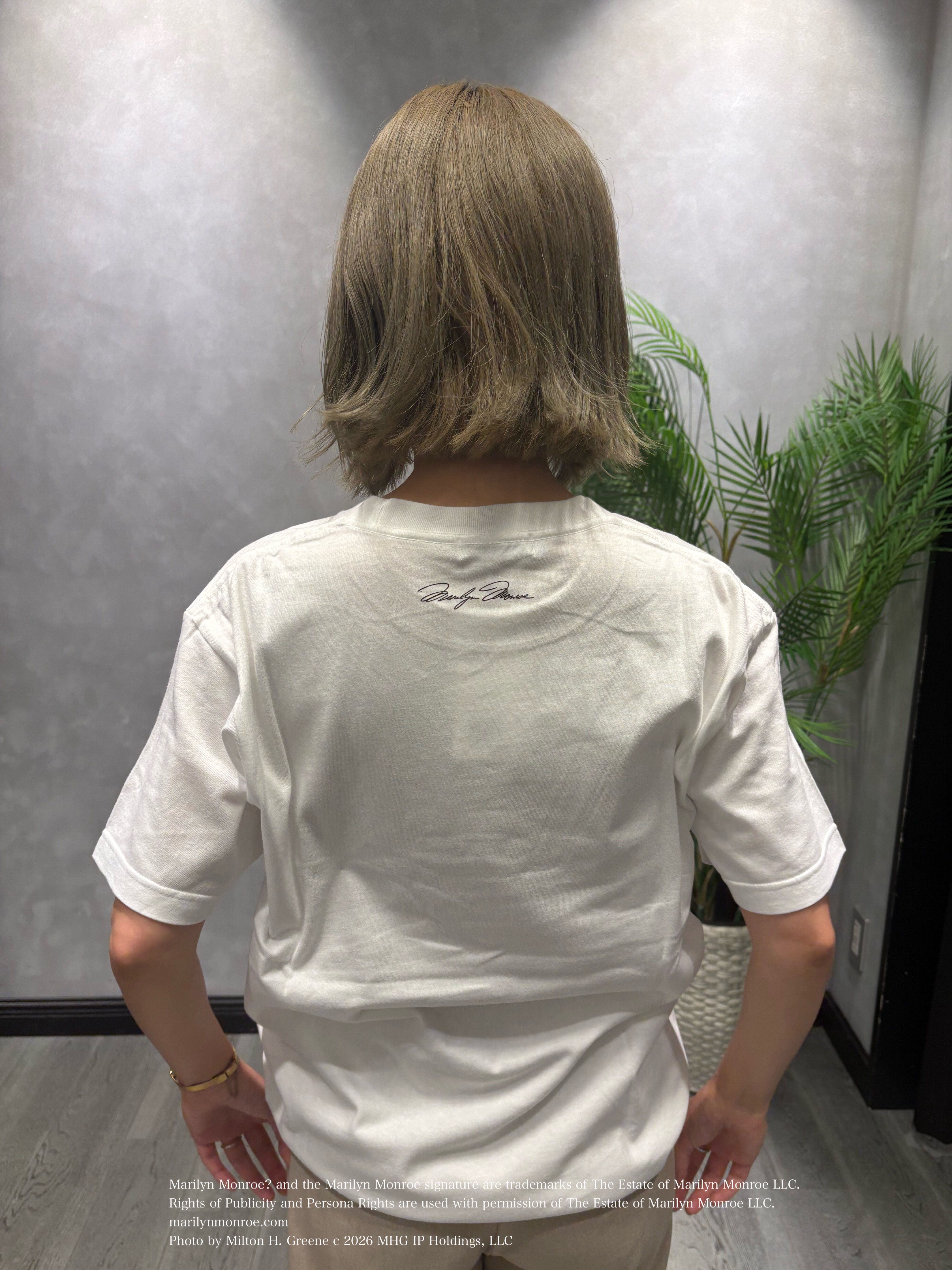 s___sさんの「TAKEO KIKUCHI｜【別注】マリリン・モンロー/フォトTシャツ」を使ったコーディネート