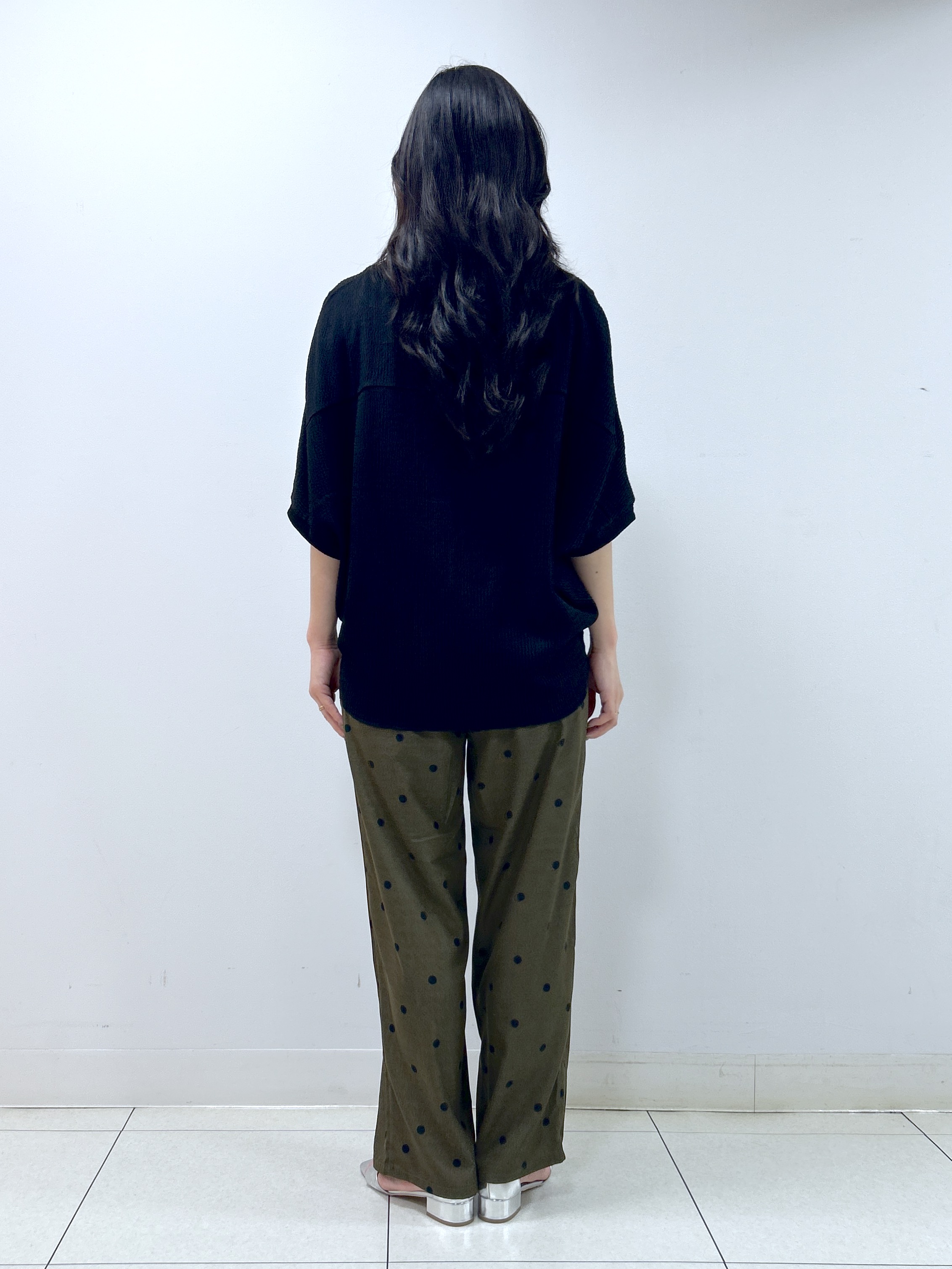 Kaiさんの「Dessin｜シュリンクジャージ カットソー」を使ったコーディネート