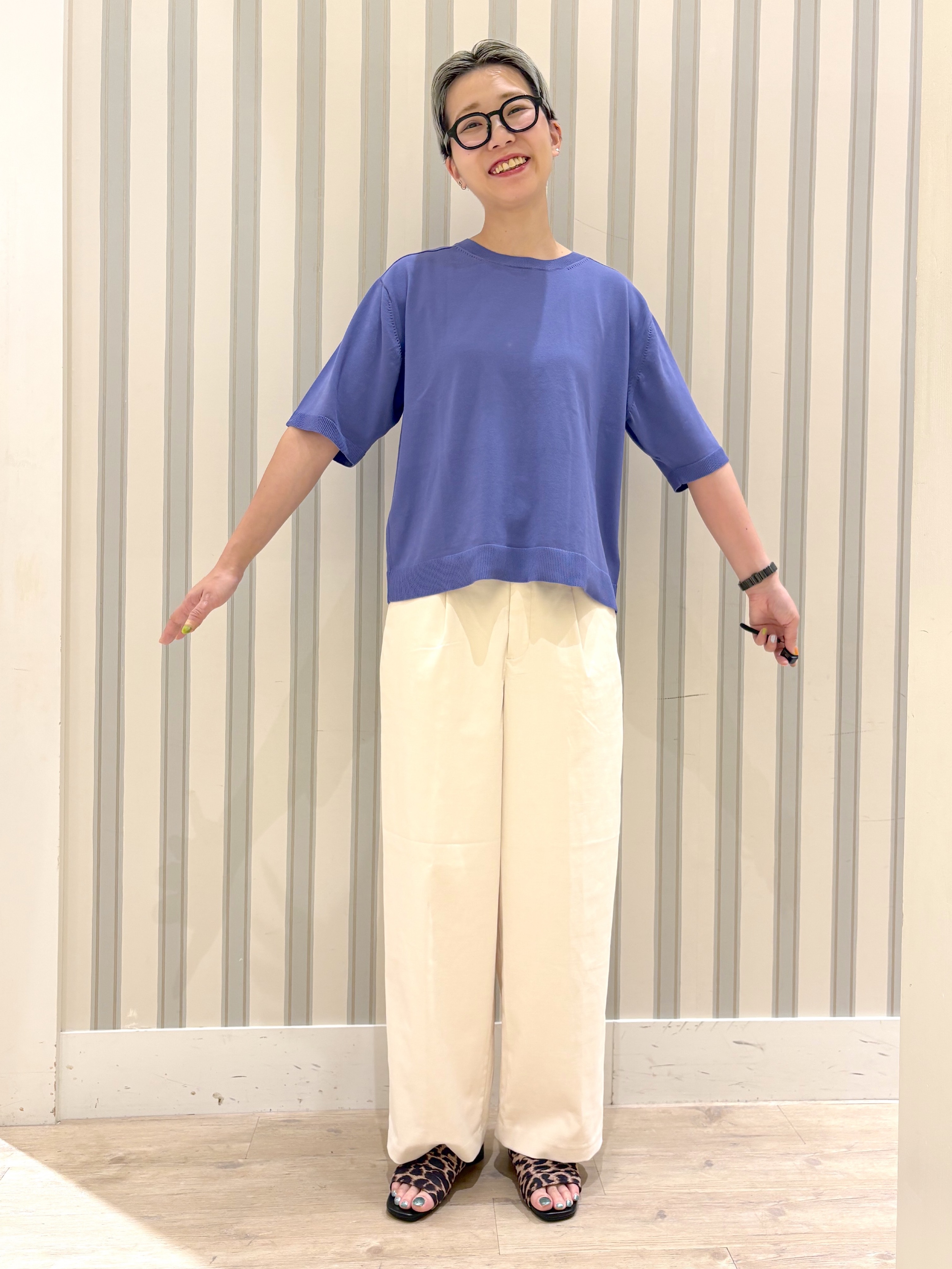  Ayumiさんの「grove｜【UVカット・洗濯機◎】Tシャツ感覚で着られるコットン混ニット」を使ったコーディネート