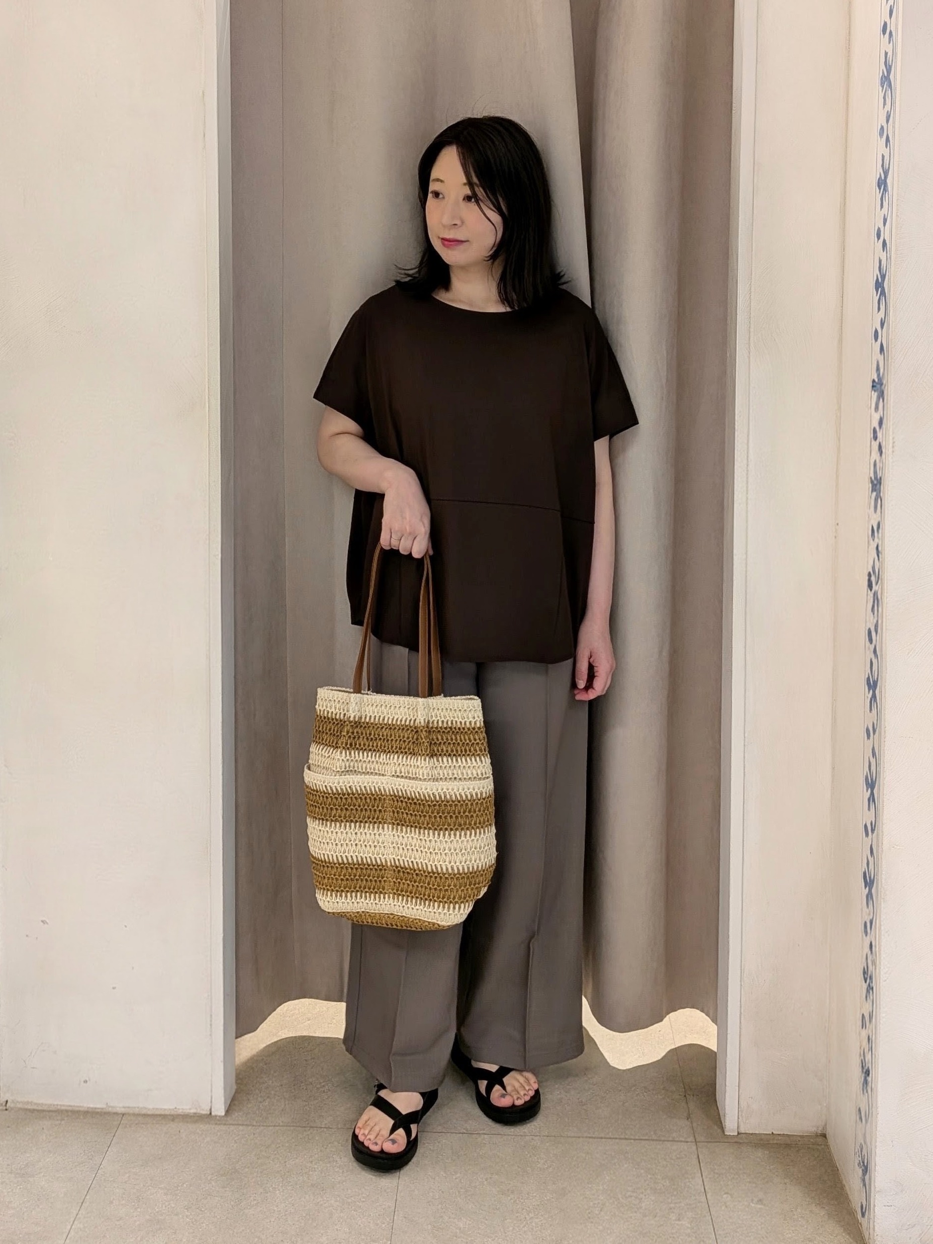 junさんの「SHOO･LA･RUE｜【洗濯機可/セットアップ可】軽凛(かろりん) シンプル上品 切替コクーントップス」を使ったコーディネート