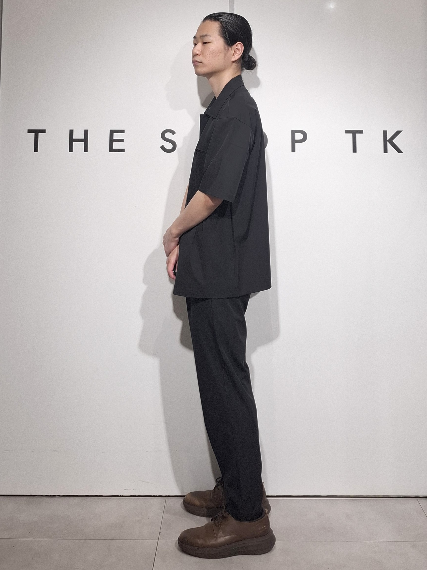 葵さんの「THE SHOP TK｜【吸水速乾／防シワ／マシンウォッシャブル】ハイドロクール 半袖シャツ」を使ったコーディネート