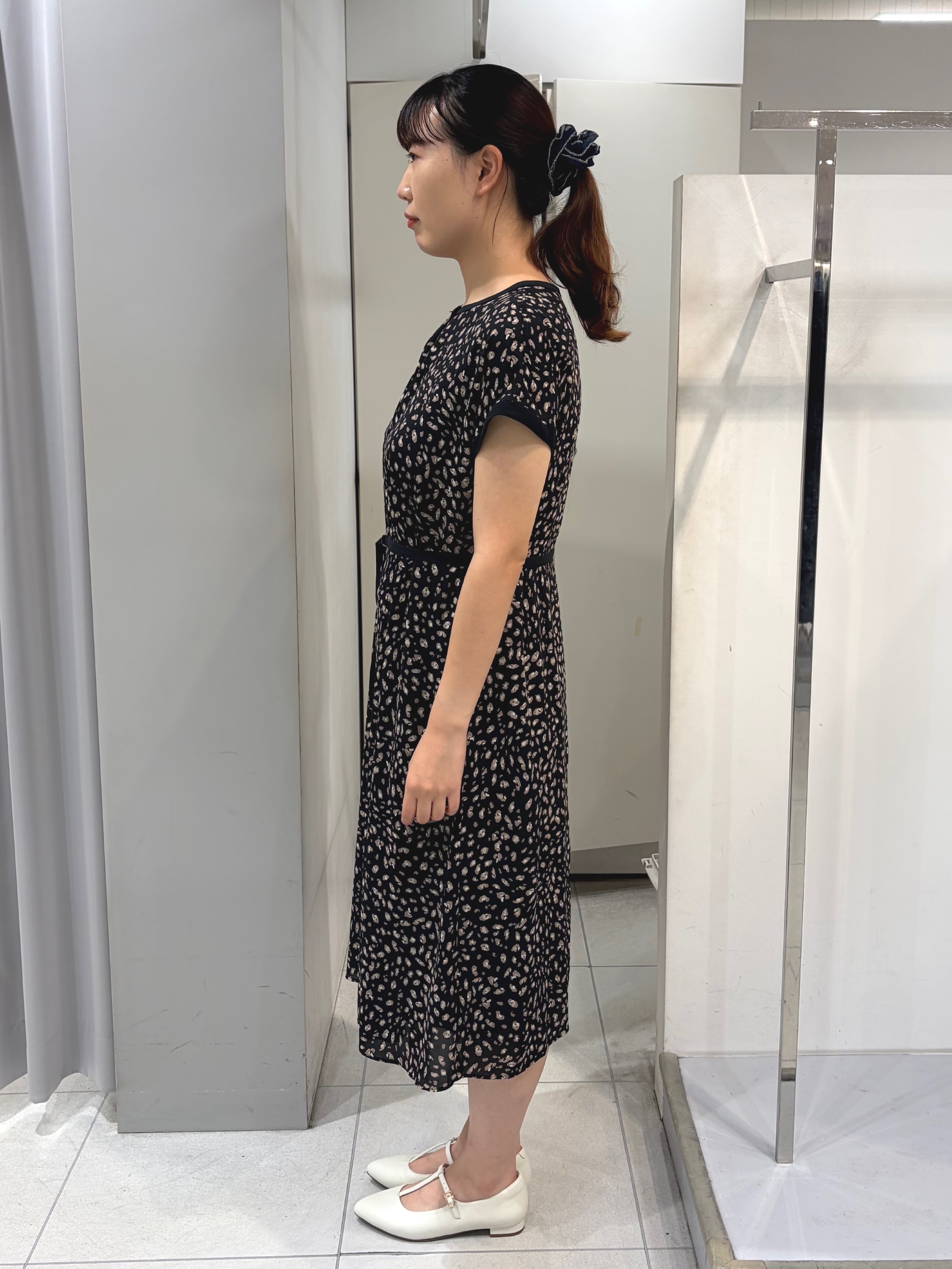 AZUSAさんの「Reflect｜【手洗い可】レースデザインニットカーディガン」を使ったコーディネート