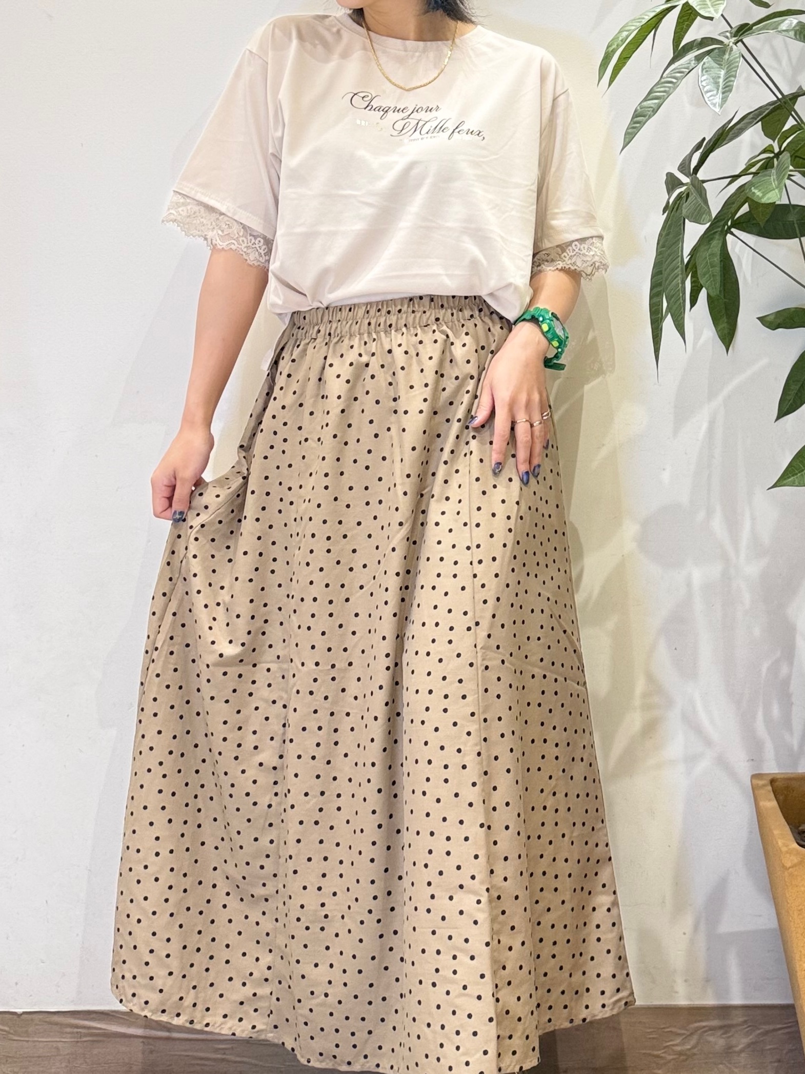 misakiさんの「SHOO･LA･RUE｜【UV/S-LL/洗濯機可】柄アソート お袖レースが旬顔 上品に決まる大人Tシャツ」を使ったコーディネート