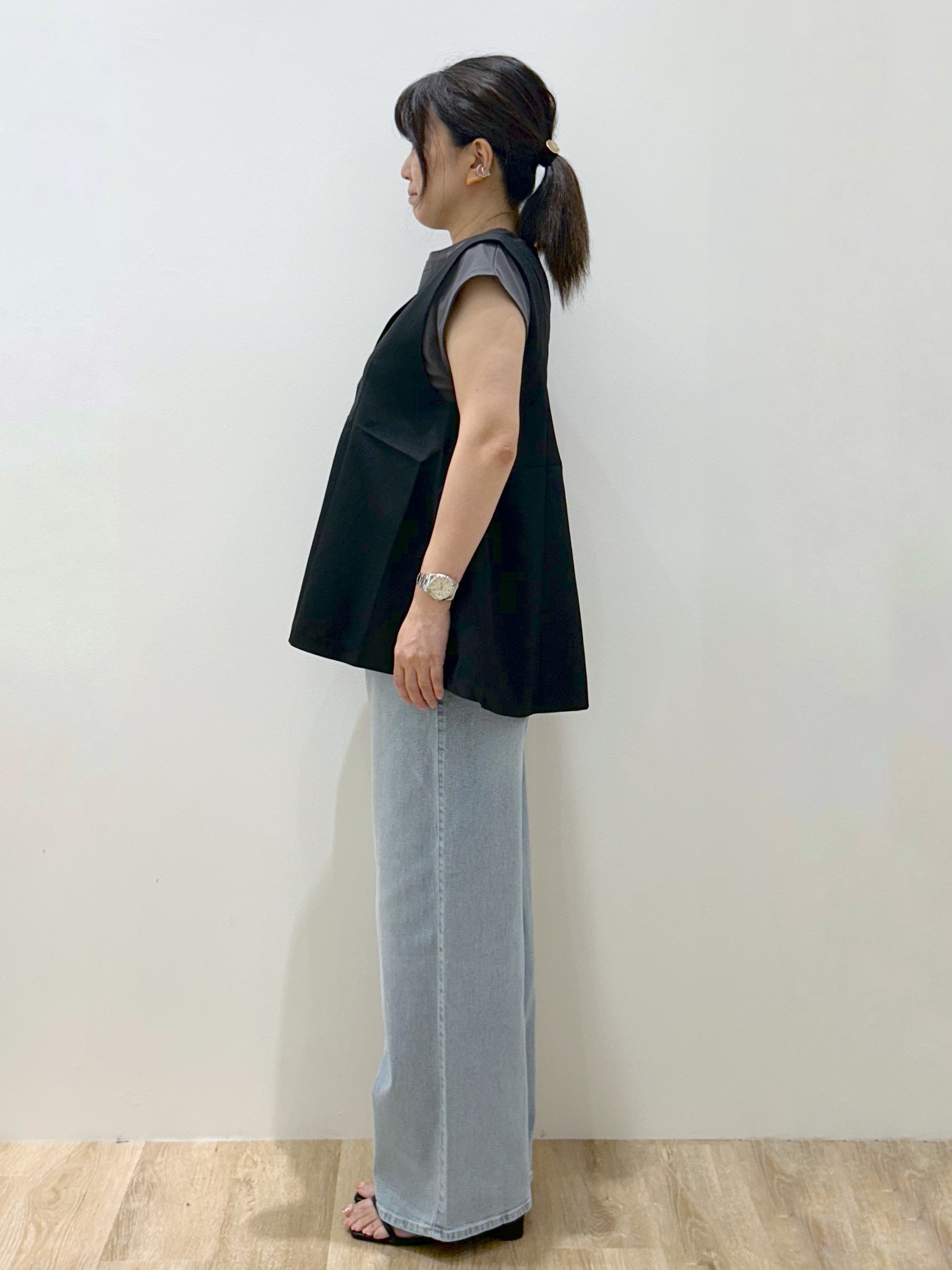 hiroさんの「OPAQUE.CLIP｜【吸水速乾】フレアジレ《洗濯機OK／セットアップ対応可》」を使ったコーディネート