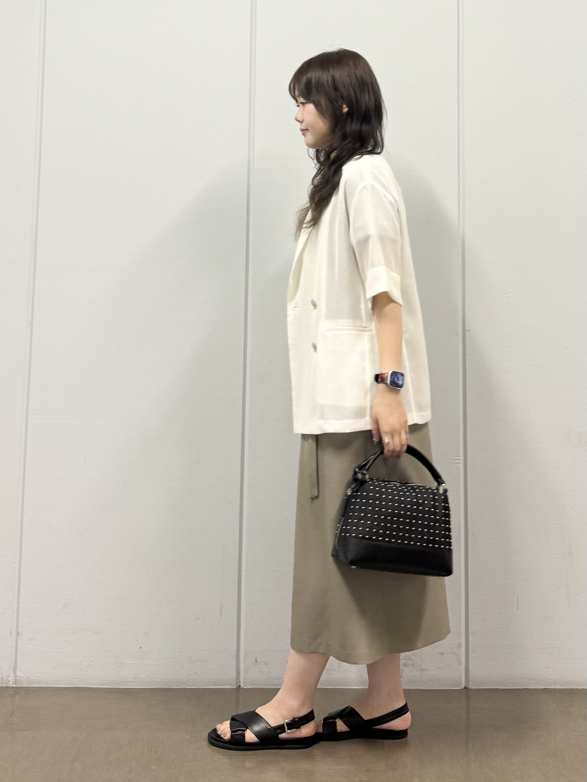 mizukiさんの「INDIVI｜【洗える／メッシュ素材／SETUP可能】半袖シアージャケット」を使ったコーディネート