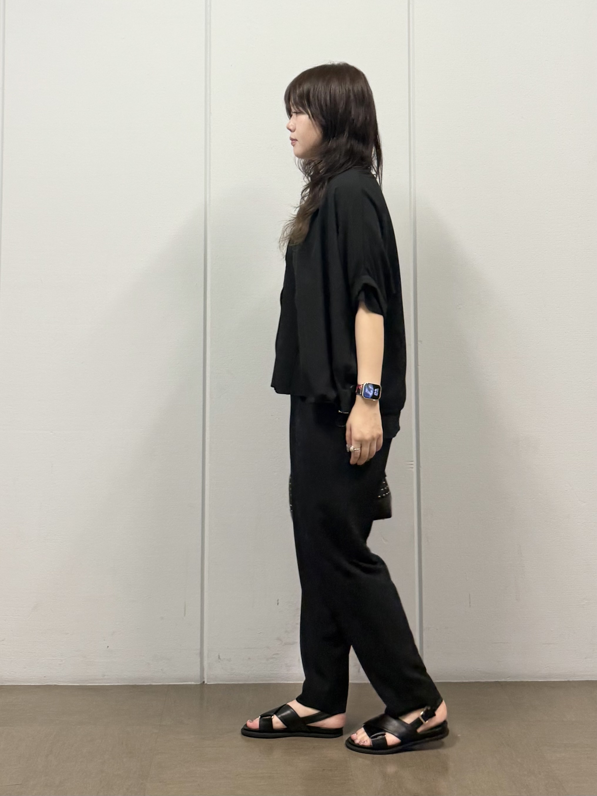 mizukiさんの「INDIVI｜【秋羽織り/着る日傘】ドルマンフォルムブルゾン」を使ったコーディネート
