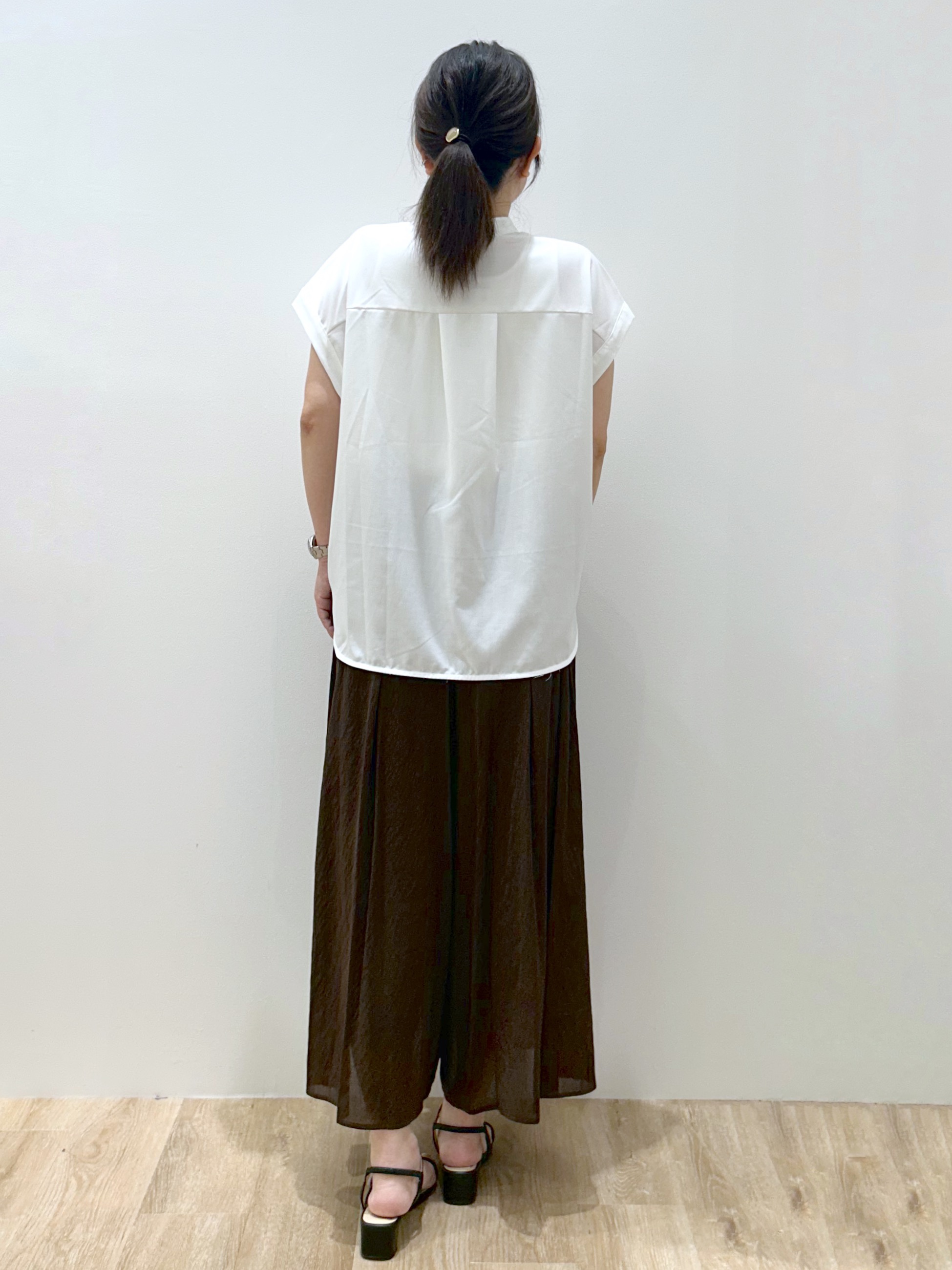 hiroさんの「OPAQUE.CLIP｜フロントレースブラウス【洗濯機OK】」を使ったコーディネート