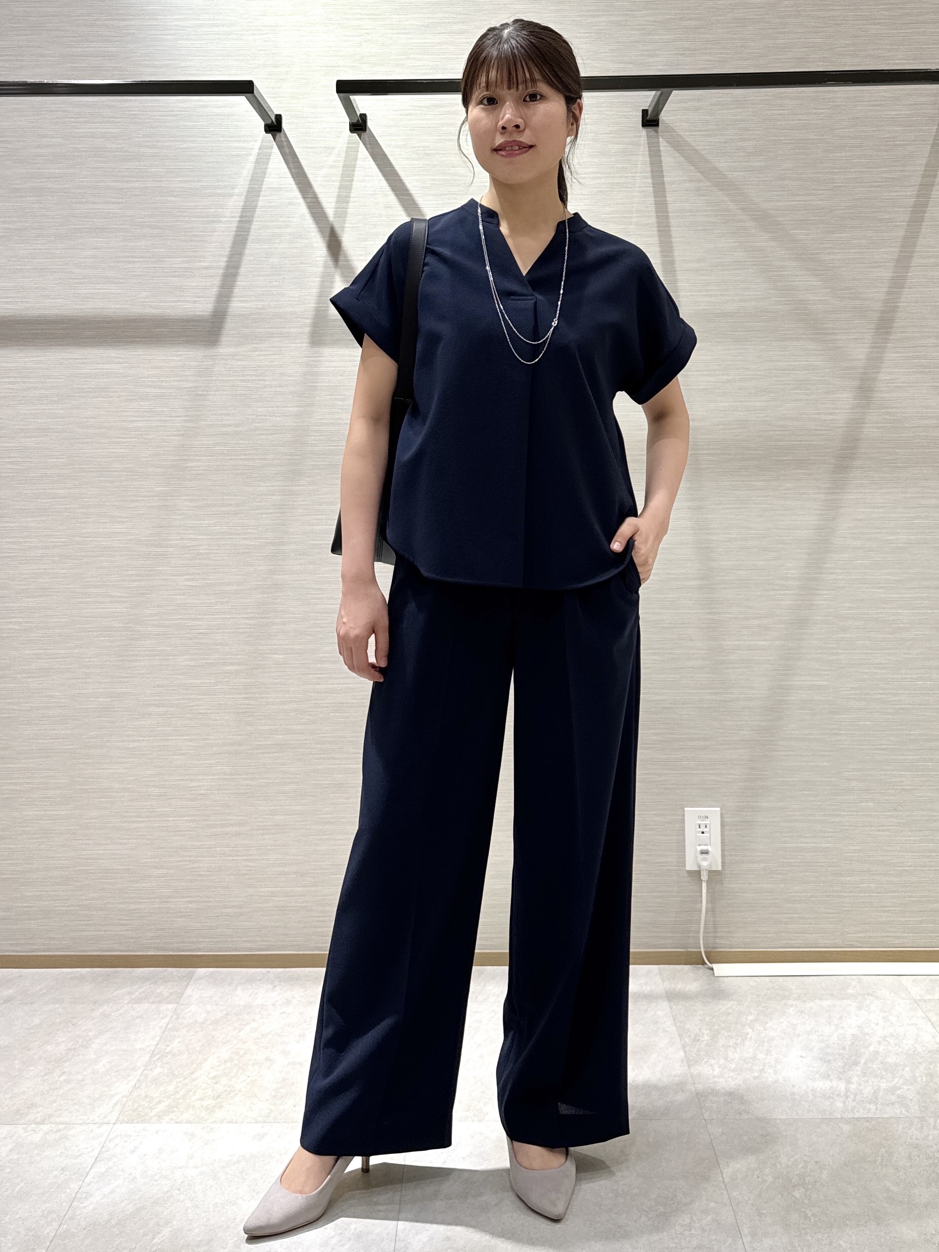 nanaさんの「UNTITLED｜【セットアップ可/UVカット】エアリークールブラウス」を使ったコーディネート