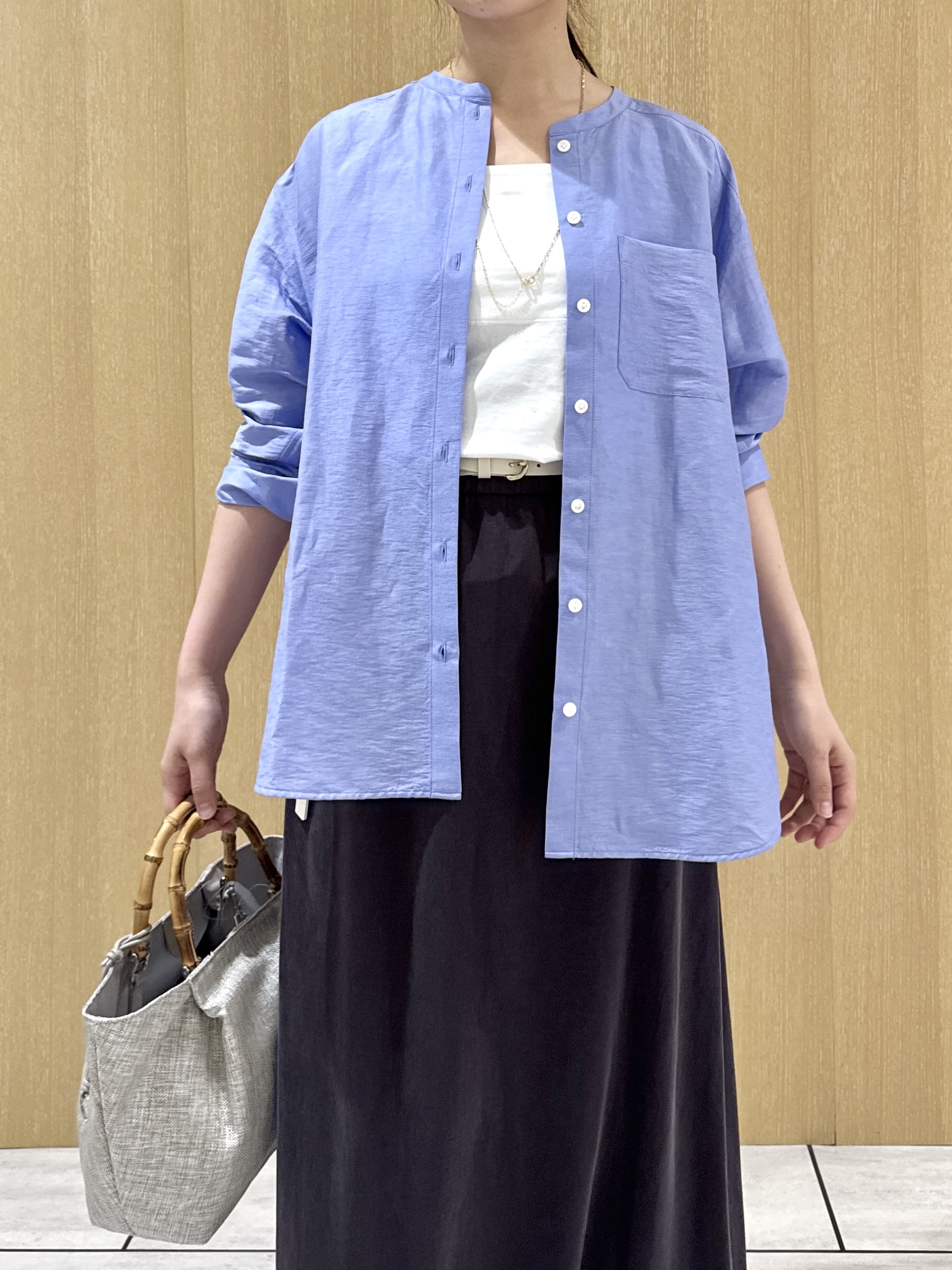 nanaさんの「UNTITLED｜◆【ゆったり/羽織り】リネンミックスバンドカラーシャツ」を使ったコーディネート