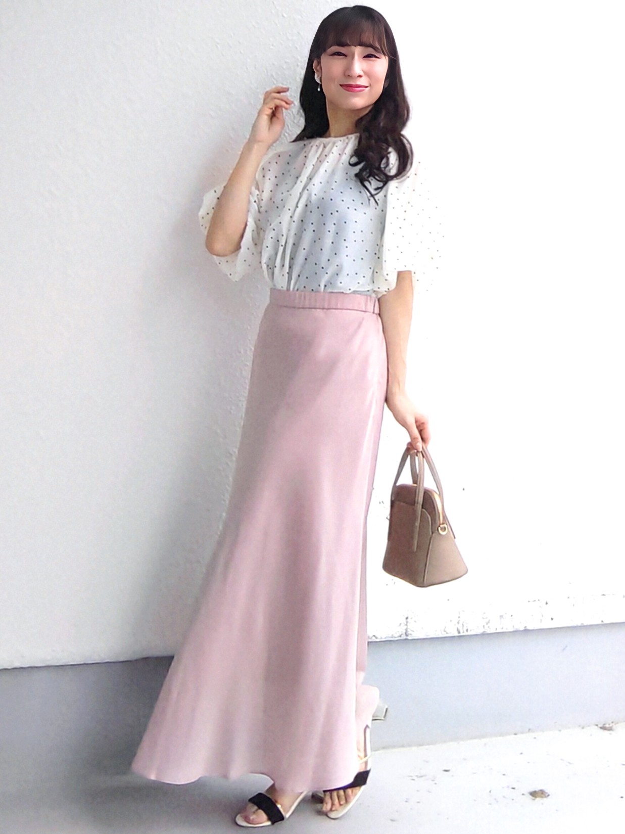 keinaさんの「SunaUna｜シアードットブラウス」を使ったコーディネート