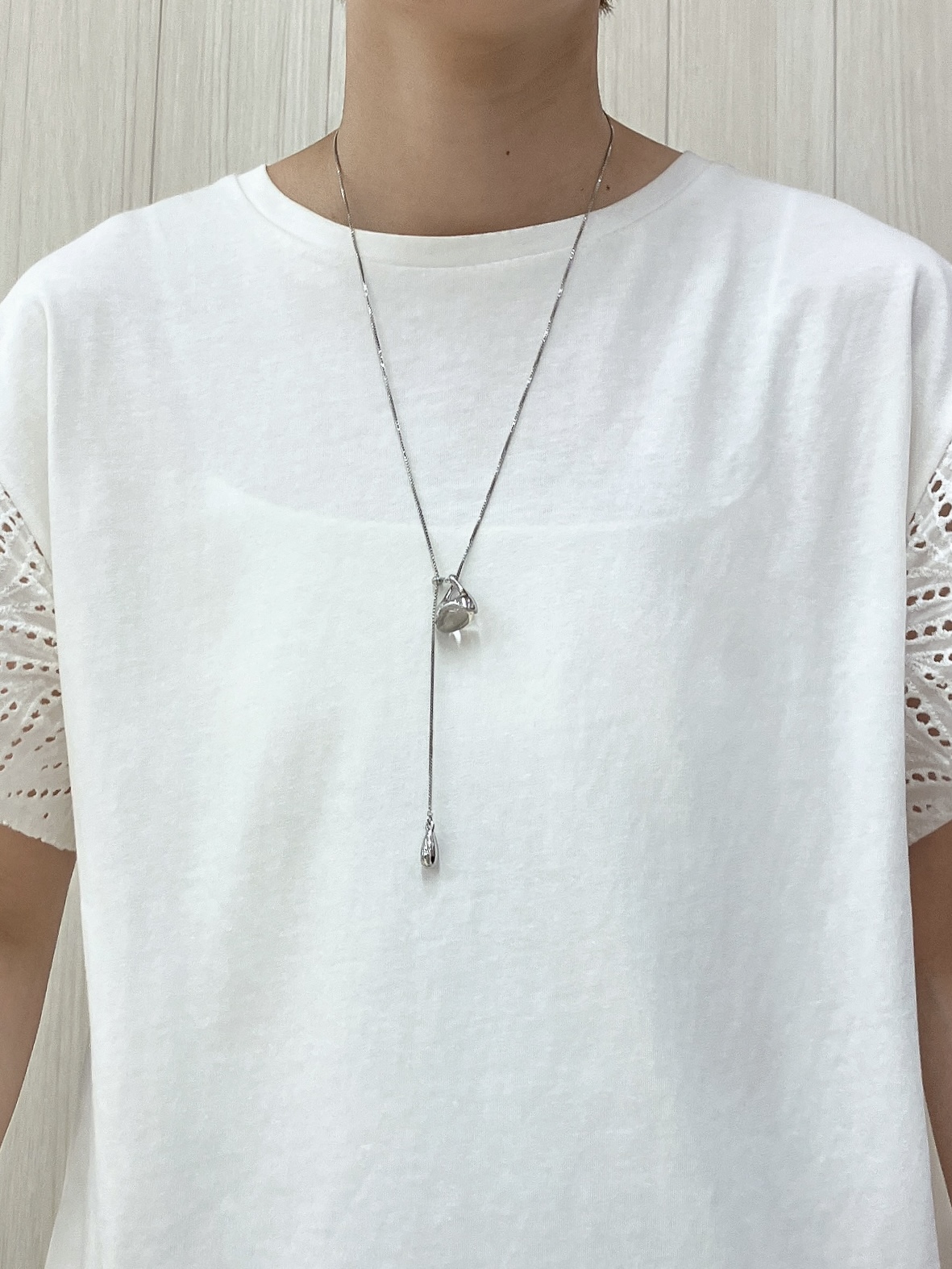 Turnerさんの「SHOO･LA･RUE｜【S-LL/洗濯機可/体型カバー】汗じみが気になりにくい お袖レースフレアTシャツ」を使ったコーディネート